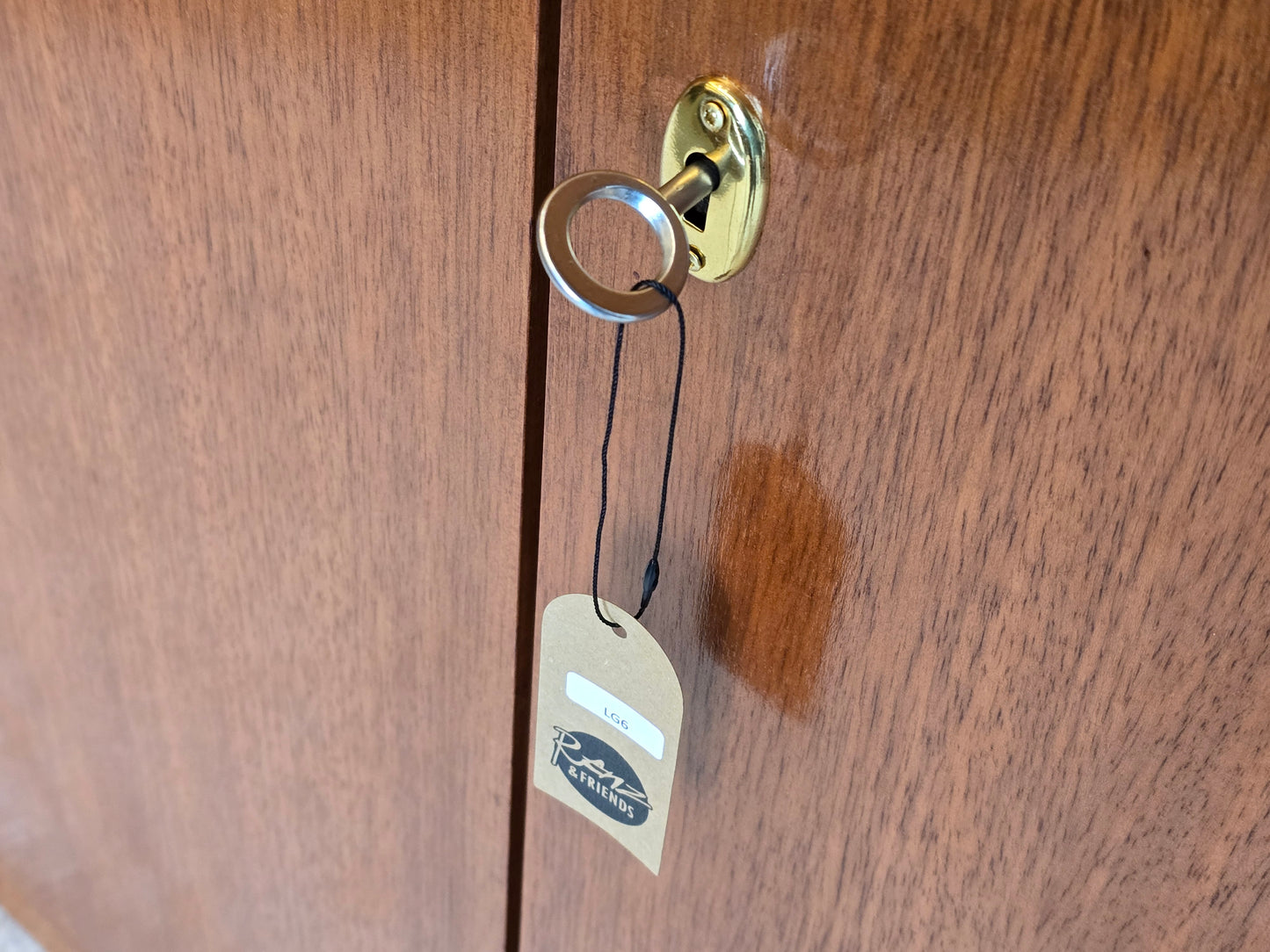 VINTAGE SCHRANK regal teak kommode kleiderschrank schuhschrank