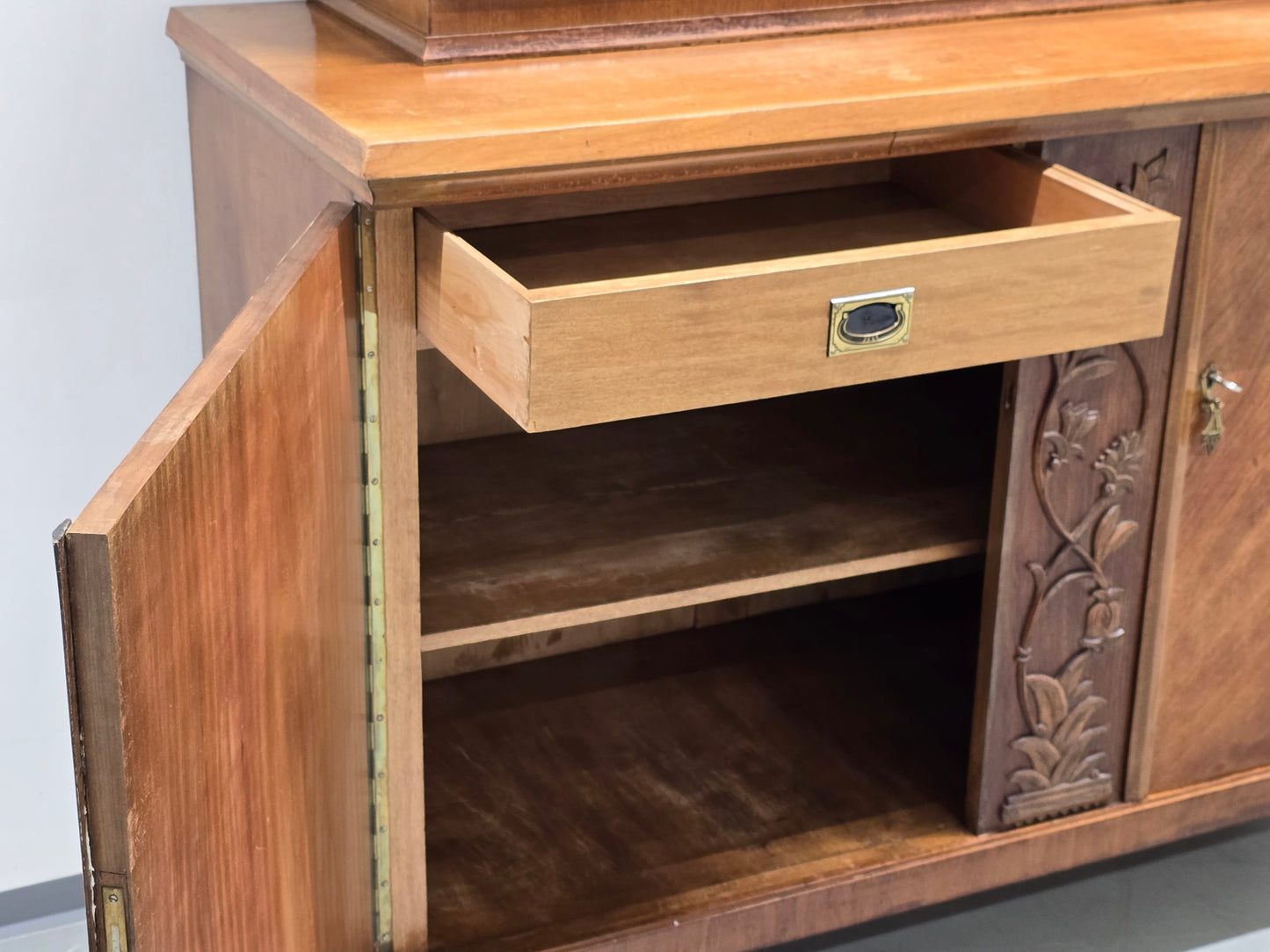 ANTIK BUFFET schrank nuss holz kommode vitrine küche 1930er vintage