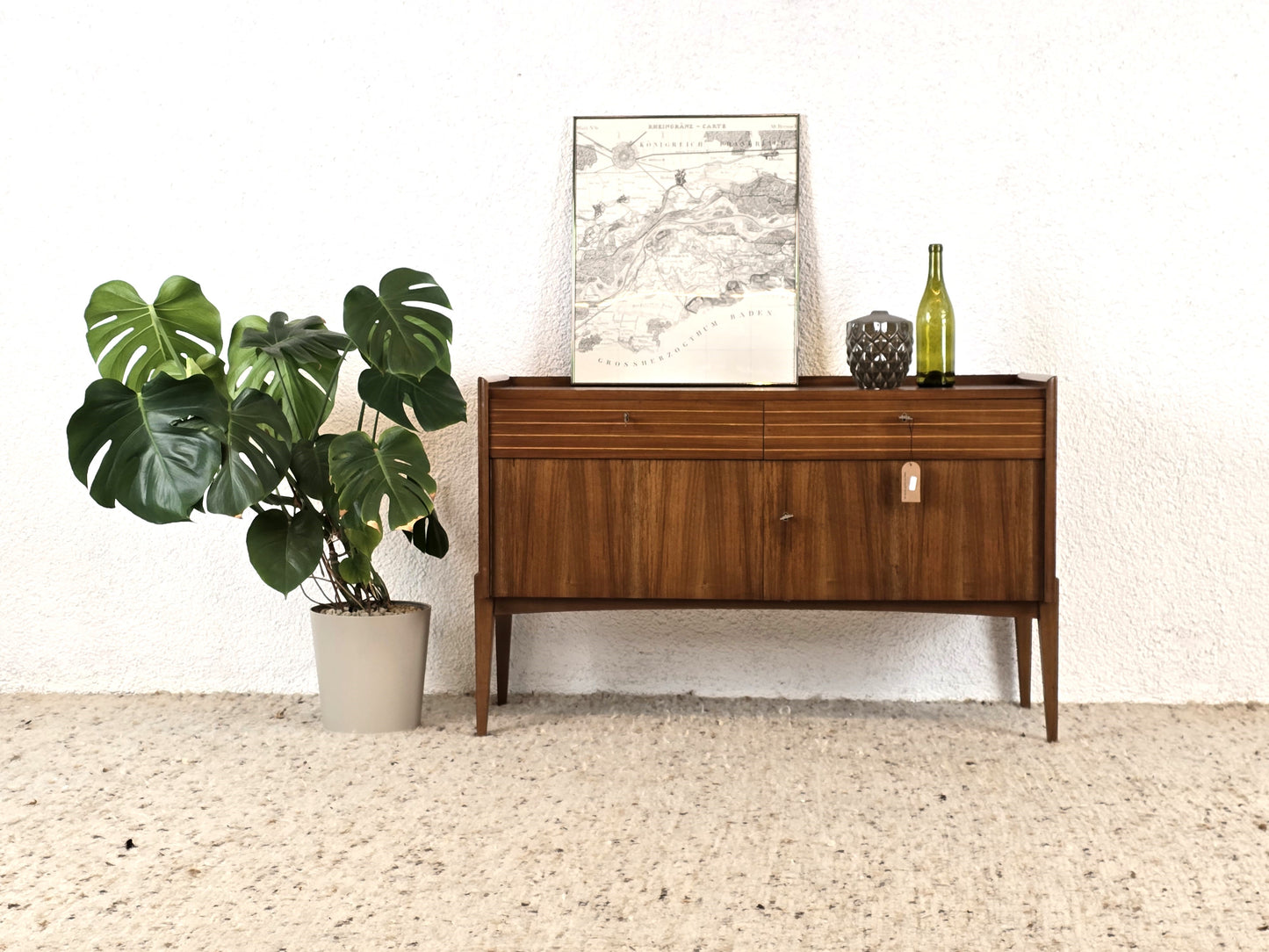 MID CENTURY SIDEBOARD nuss holz 1950er vintage kommode tv board low