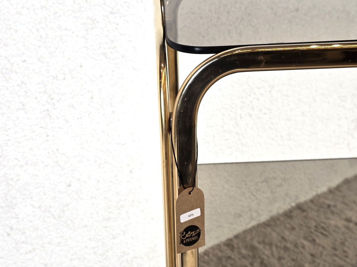 HOLLYWOOD REGENCY REGAL gold rauchglas vintage mid century schrank bücher metall messing