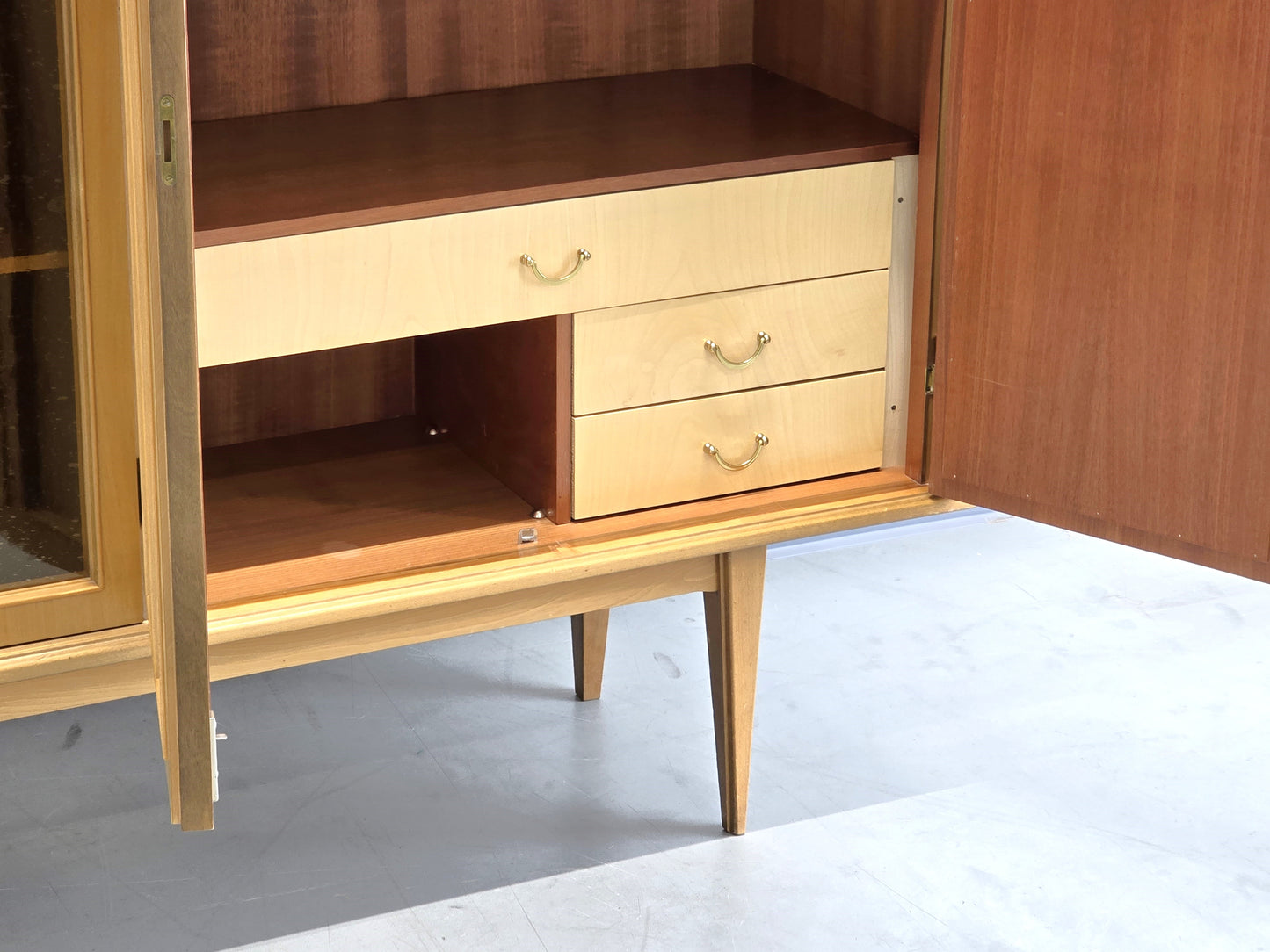 MID CENTURY HIGHBOARD schrank wohnzimmer vitrine holz nussbaum