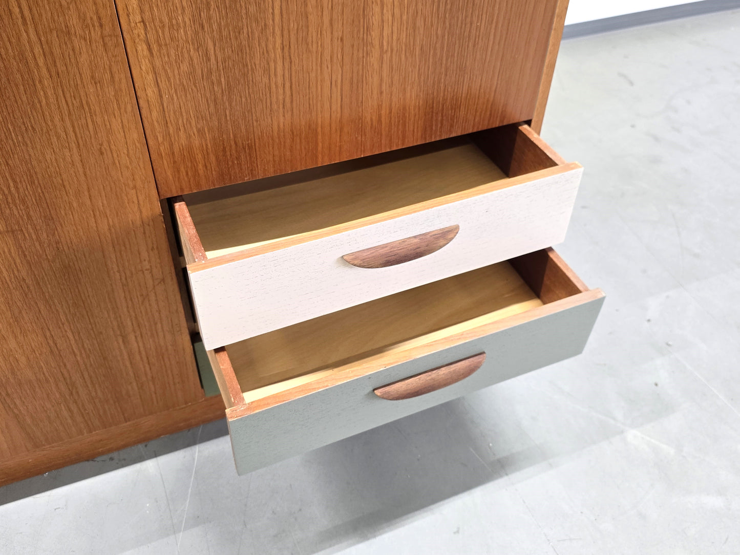 VINTAGE KLEIDERSCHRANK Holz kommode schrank mid century 60s Schlafzimmer