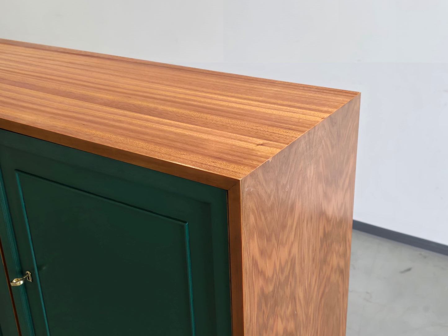 VINTAGE SIDEBOARD kommode holz nussbaum kleider tv grün gero wohnzimmer schlafzimmer