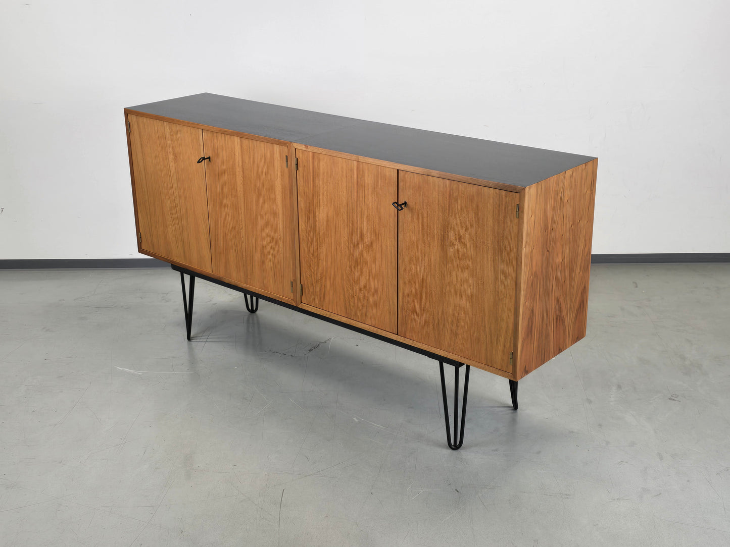 MID CENTURY SIDEBOARD nuss holz vintage kommode tv board
