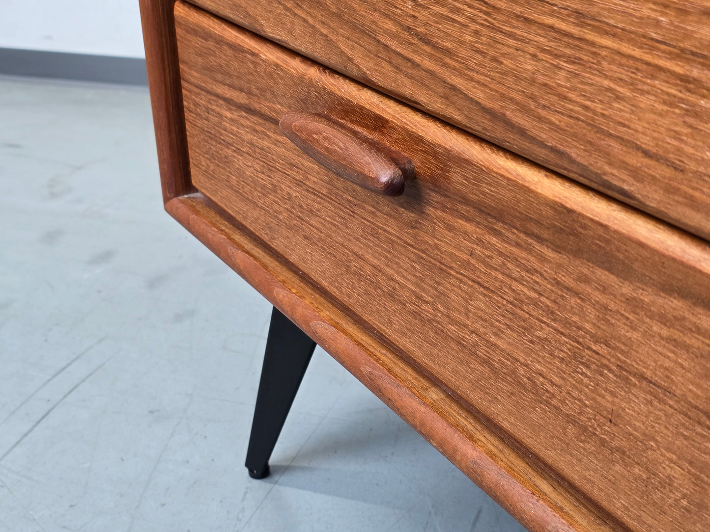 RIESTENPATT TEAK SIDEBOARD kommode tv board vintage kleider schubladen