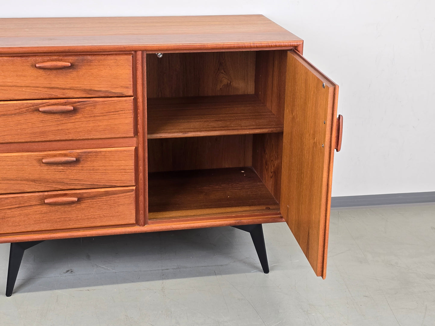RIESTENPATT TEAK SIDEBOARD kommode tv board vintage kleider schubladen