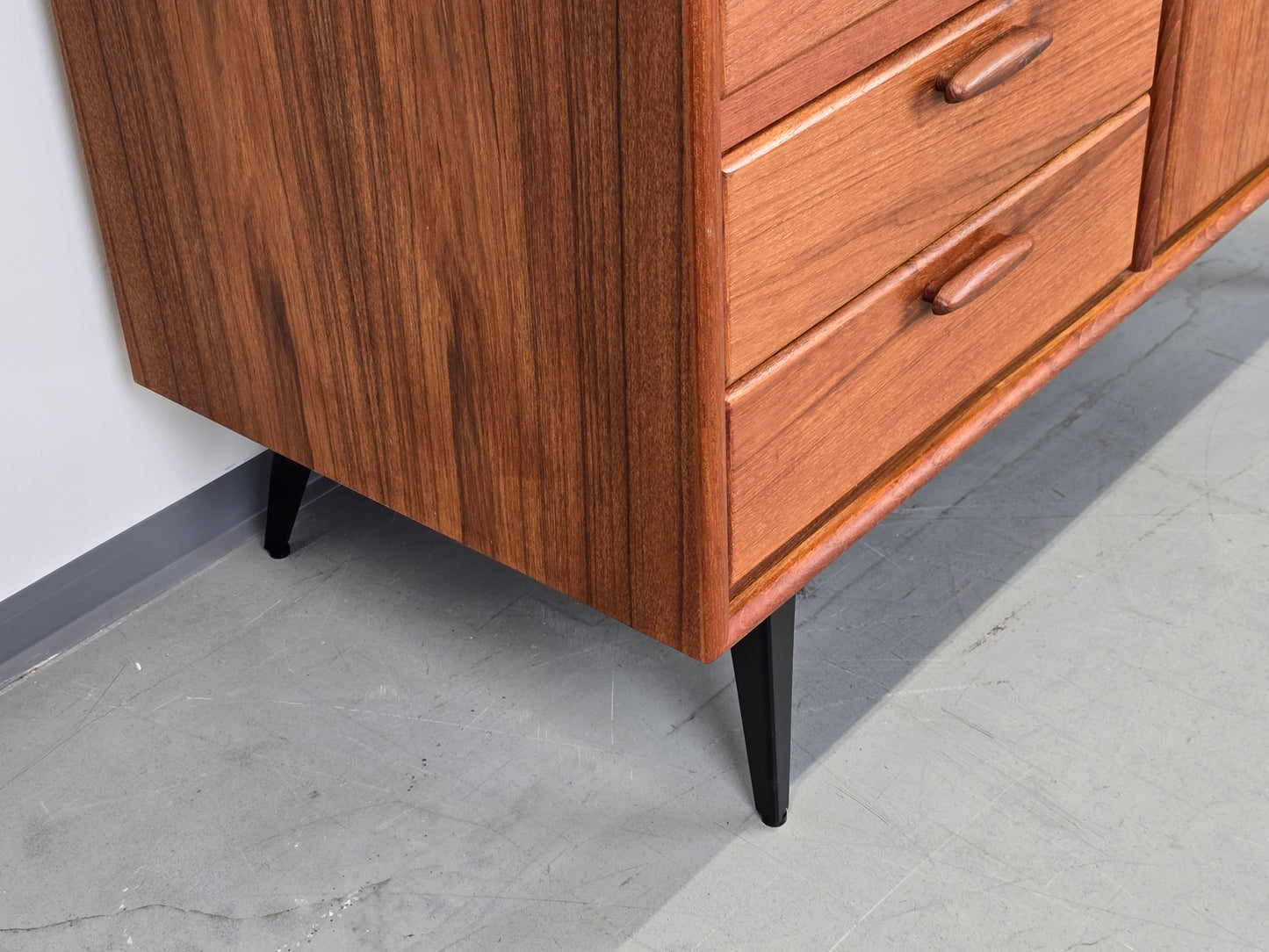 RIESTENPATT TEAK SIDEBOARD kommode tv board vintage kleider schubladen