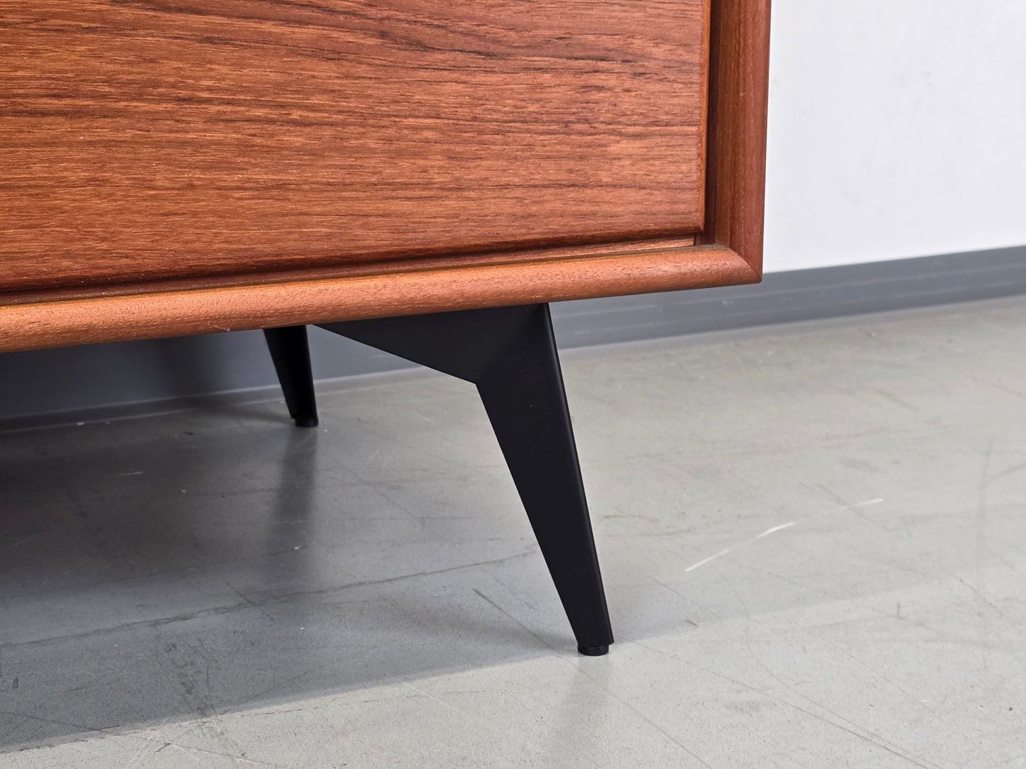 RIESTENPATT TEAK SIDEBOARD kommode tv board vintage kleider schubladen