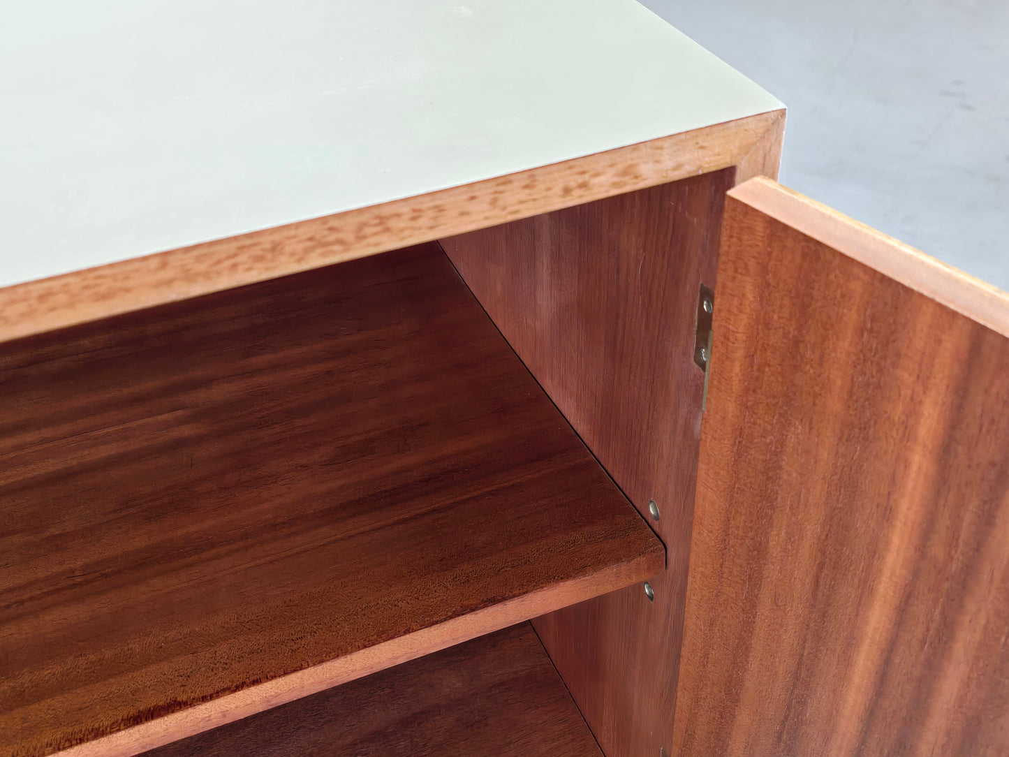 MID CENTURY SIDEBOARD tv holz nussbaum board vintage kommode wohnzimmer