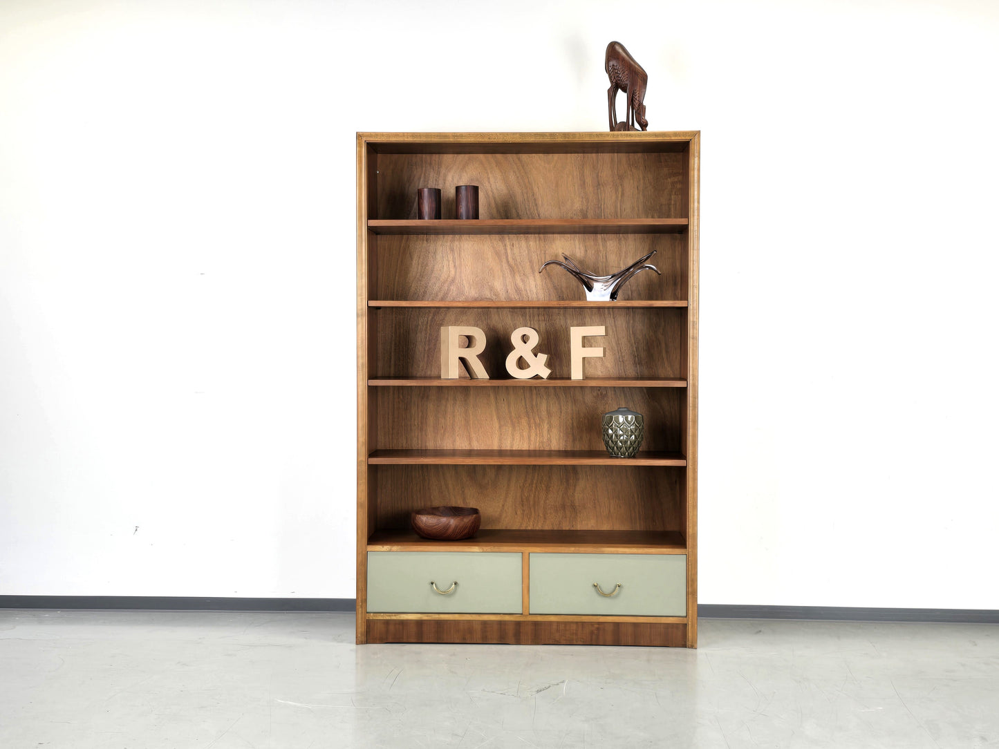 VINTAGE REGAL bücherregal nussbaum vintage holz schrank kommode pastell
