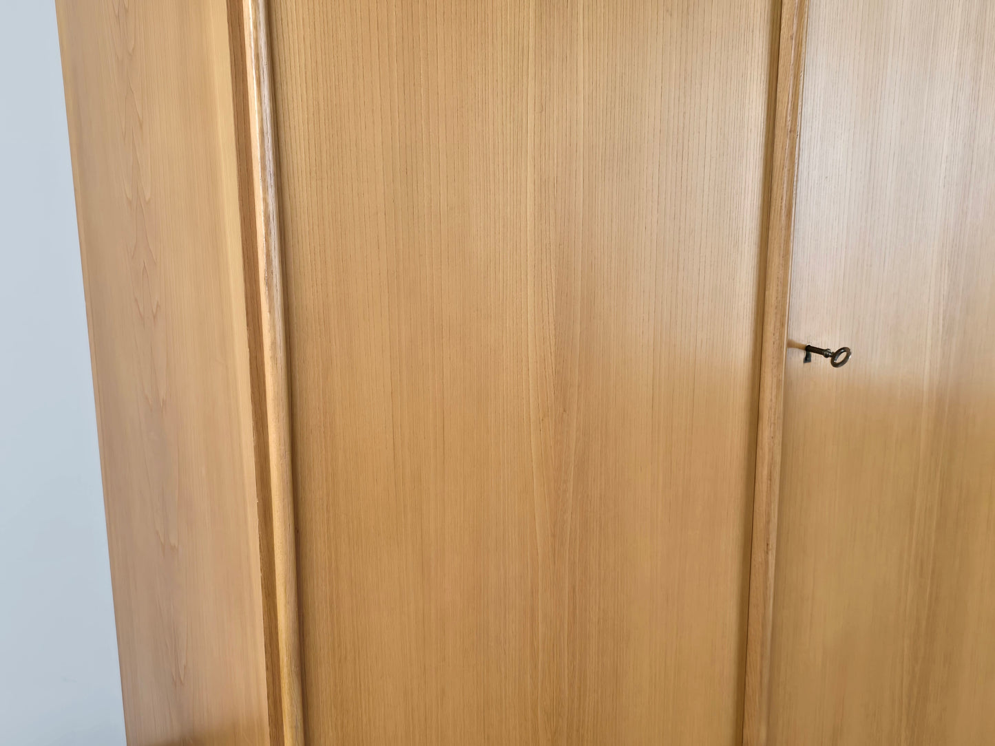 DeWe KLEIDERSCHRANK schrank holz rüster vintage mid century 1960er kommode