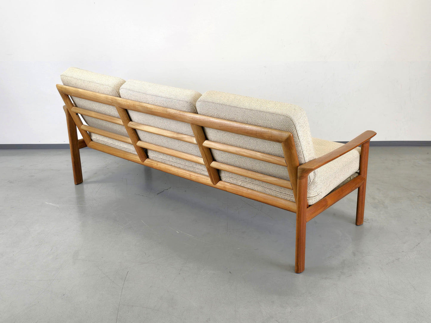 SVEN ELLEKAER SOFA 3er couch tv armchair vintage teak holz komfort denmark sessel
