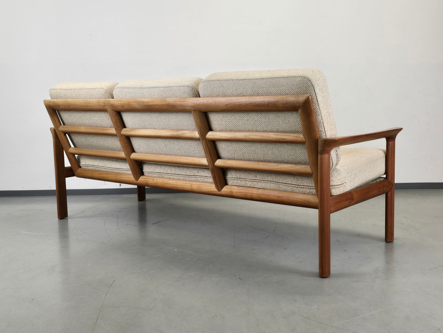SVEN ELLEKAER SOFA 3er couch tv armchair vintage teak holz komfort denmark sessel