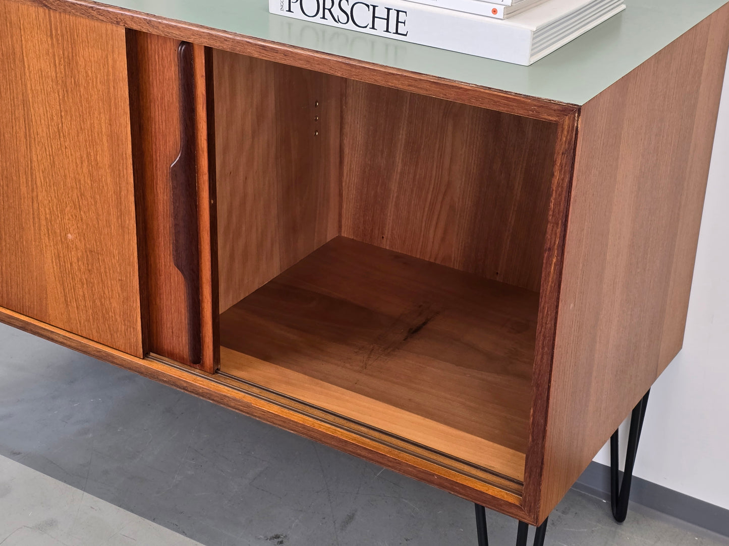 MID CENTURY TEAK SIDEBOARD kommode tv board schiebtüren holz vintage
