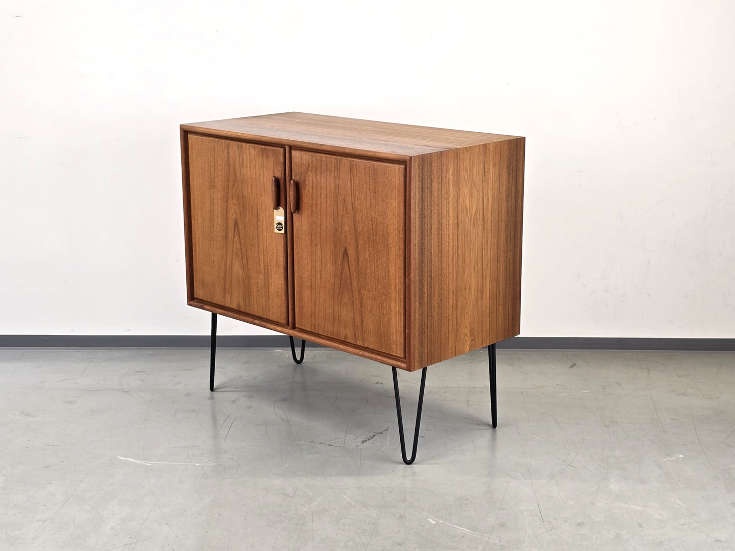 RIESTENPATT TEAK SIDEBOARD kommode tv board vintage kleider schubladen