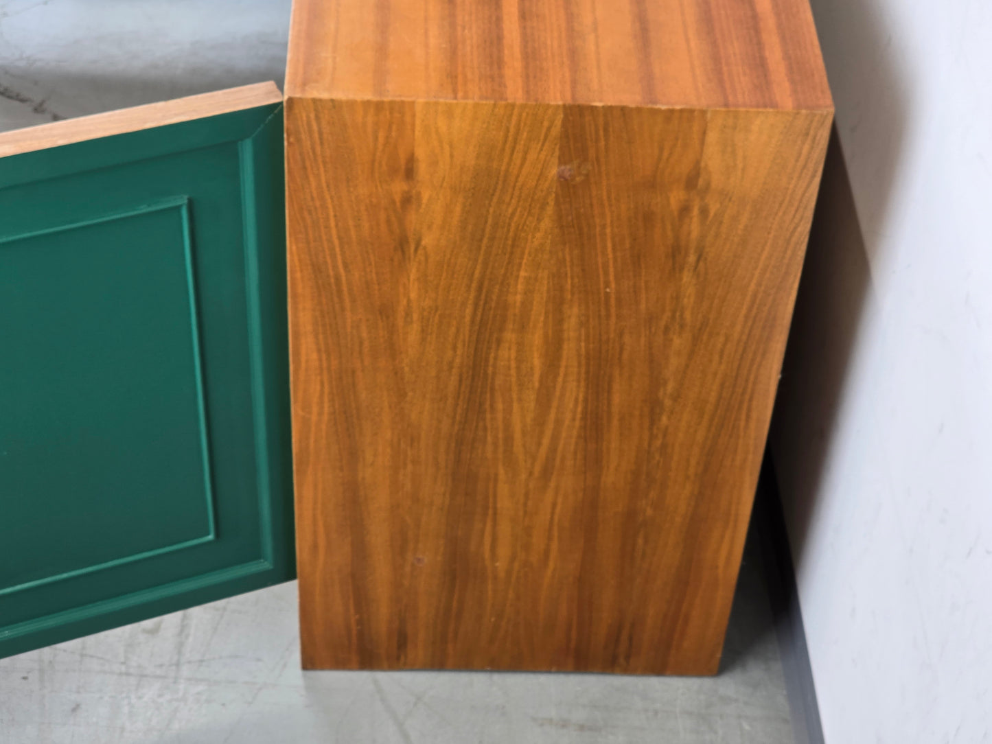 VINTAGE KOMMODE sideboard holz nussbaum tanngrün gold tv möbel wohnzimmer bar