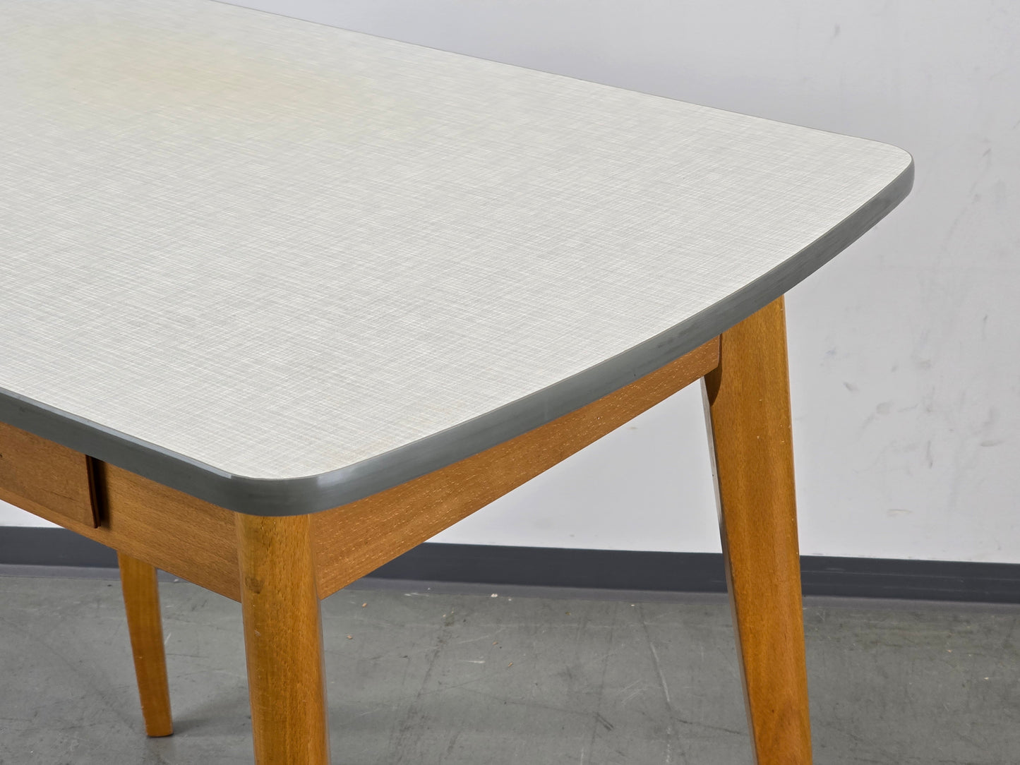 VINTAGE ESSTISCH tisch küche küchentisch schreibtisch retro resopal ddr 60s