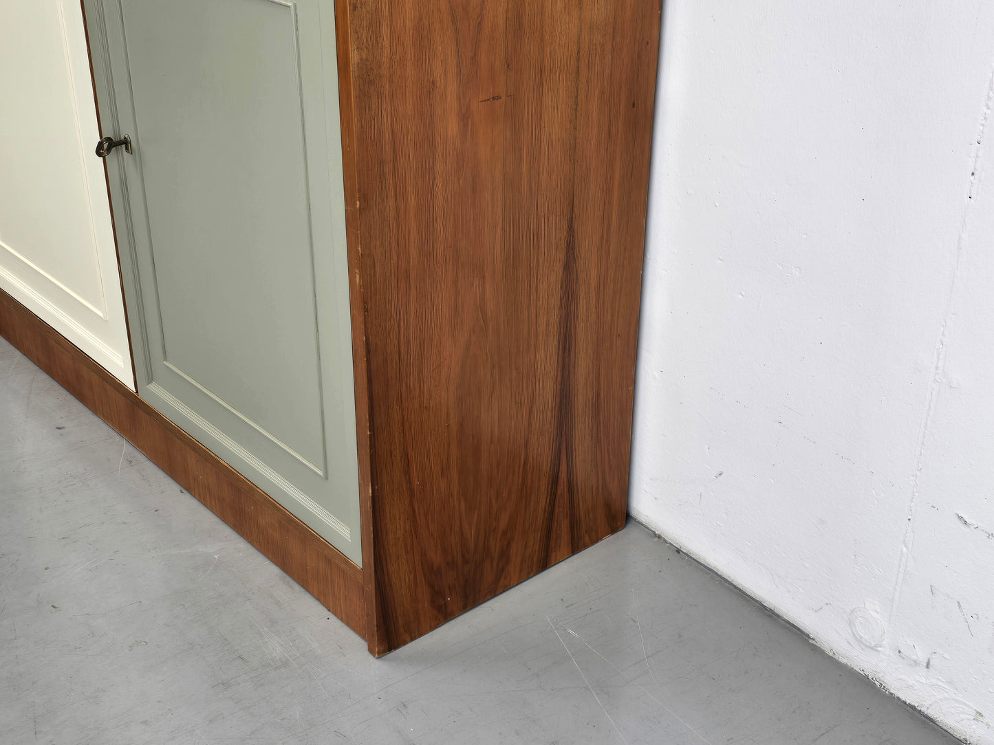 VINTAGE SEKRETÄR nussbaum holz gero schrank kommode vitrine minibar schreibtisch