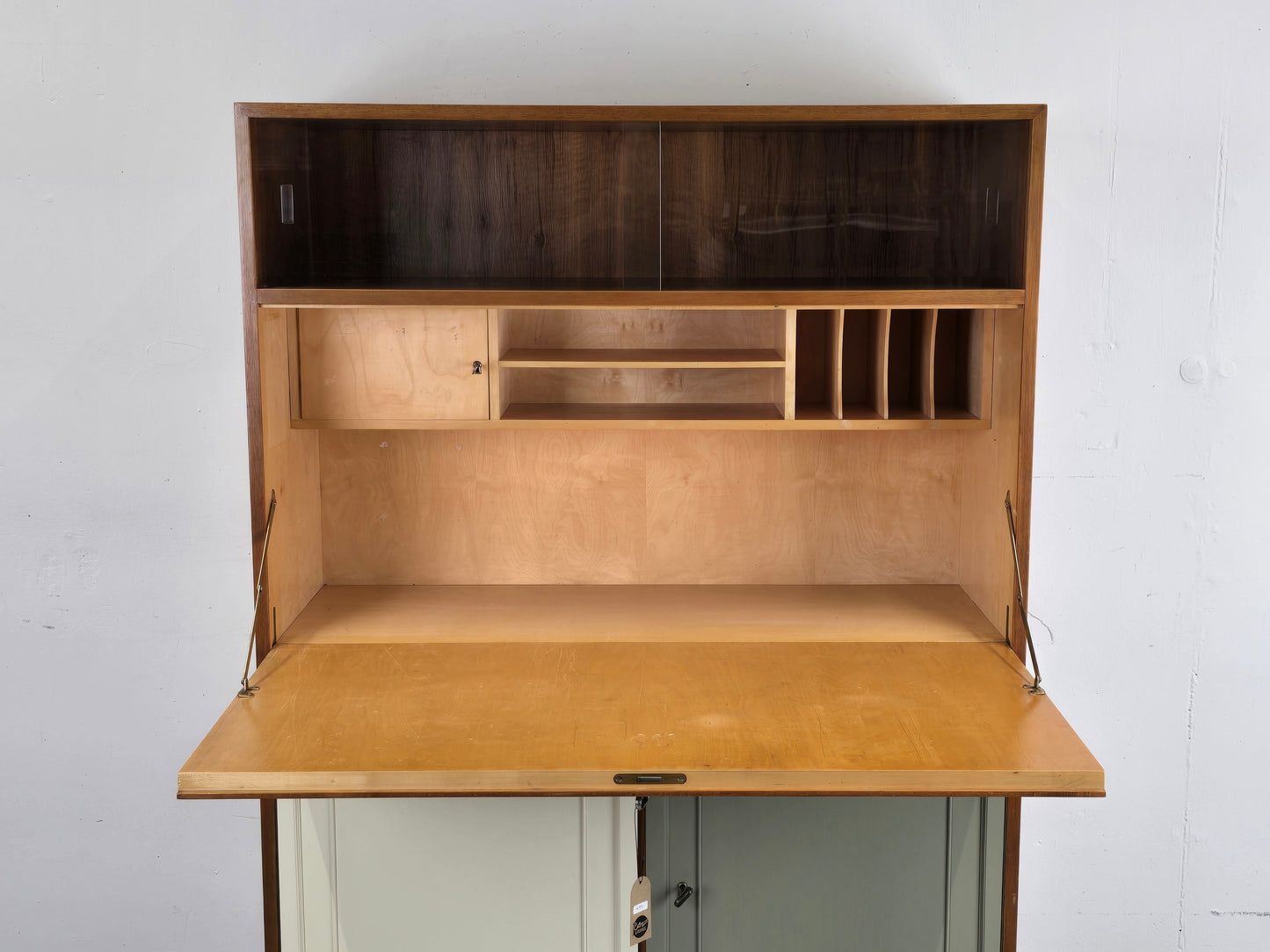 VINTAGE SEKRETÄR nussbaum holz gero schrank kommode vitrine minibar schreibtisch