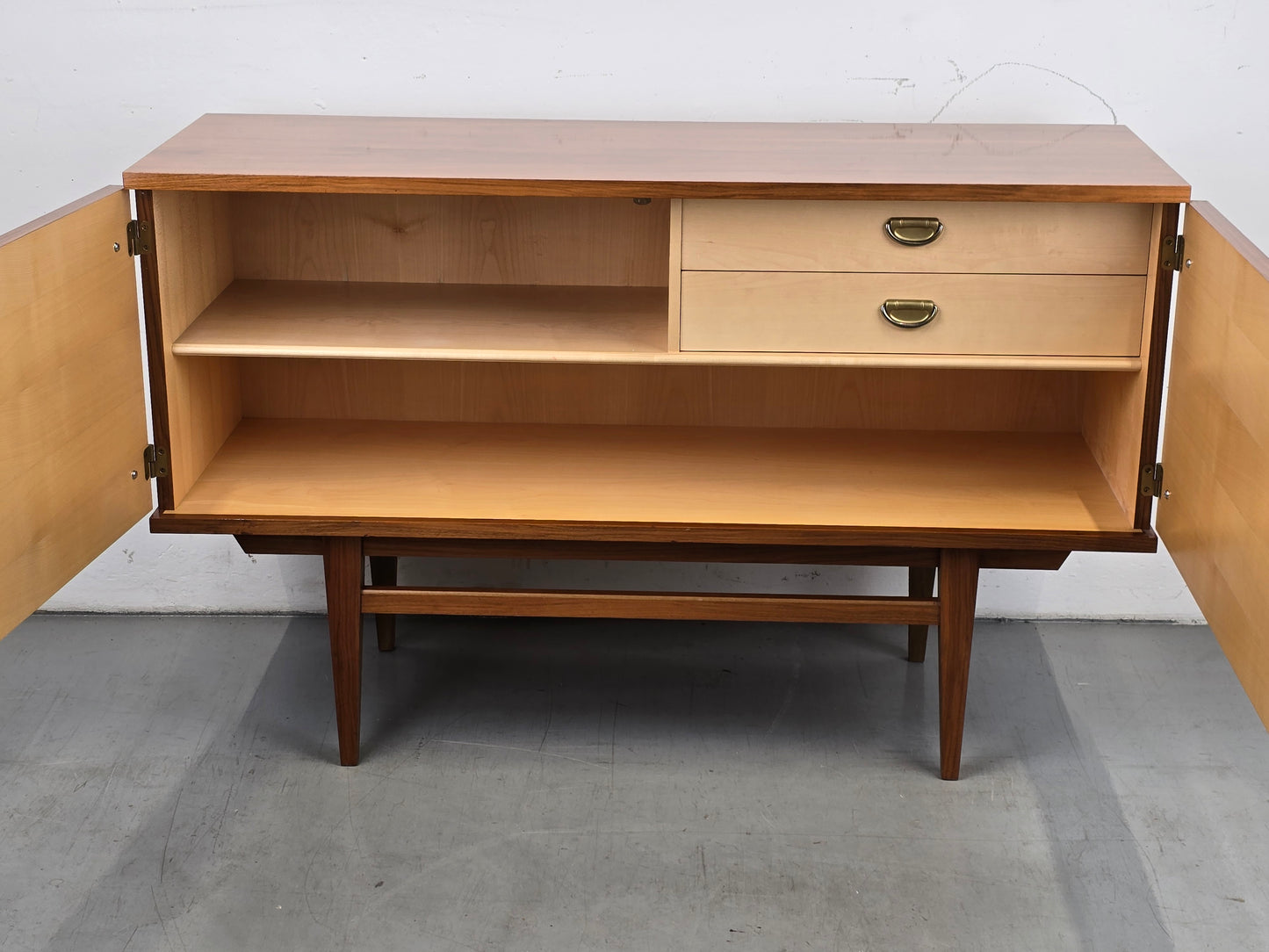 MUSTERRING SIDEBOARD vintage holz nussbaum kommode tv board hifi plattenspieler