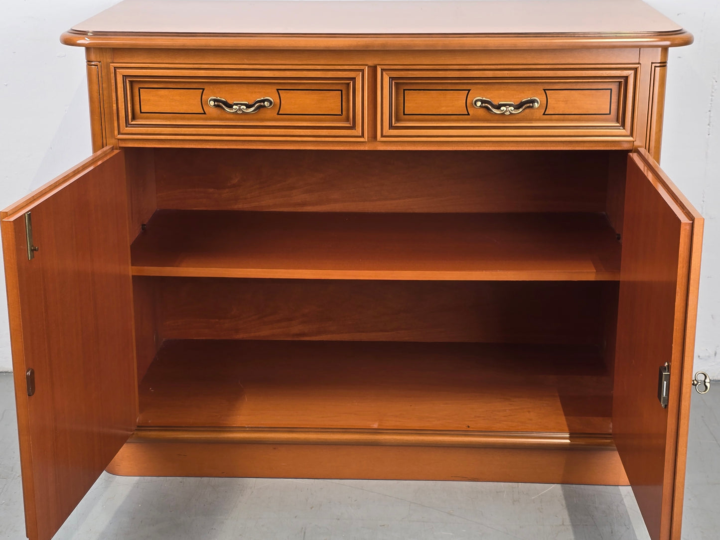 KIRSCHBAUM KOMMODE vintage sideboard schrank buffet geschier holz antik
