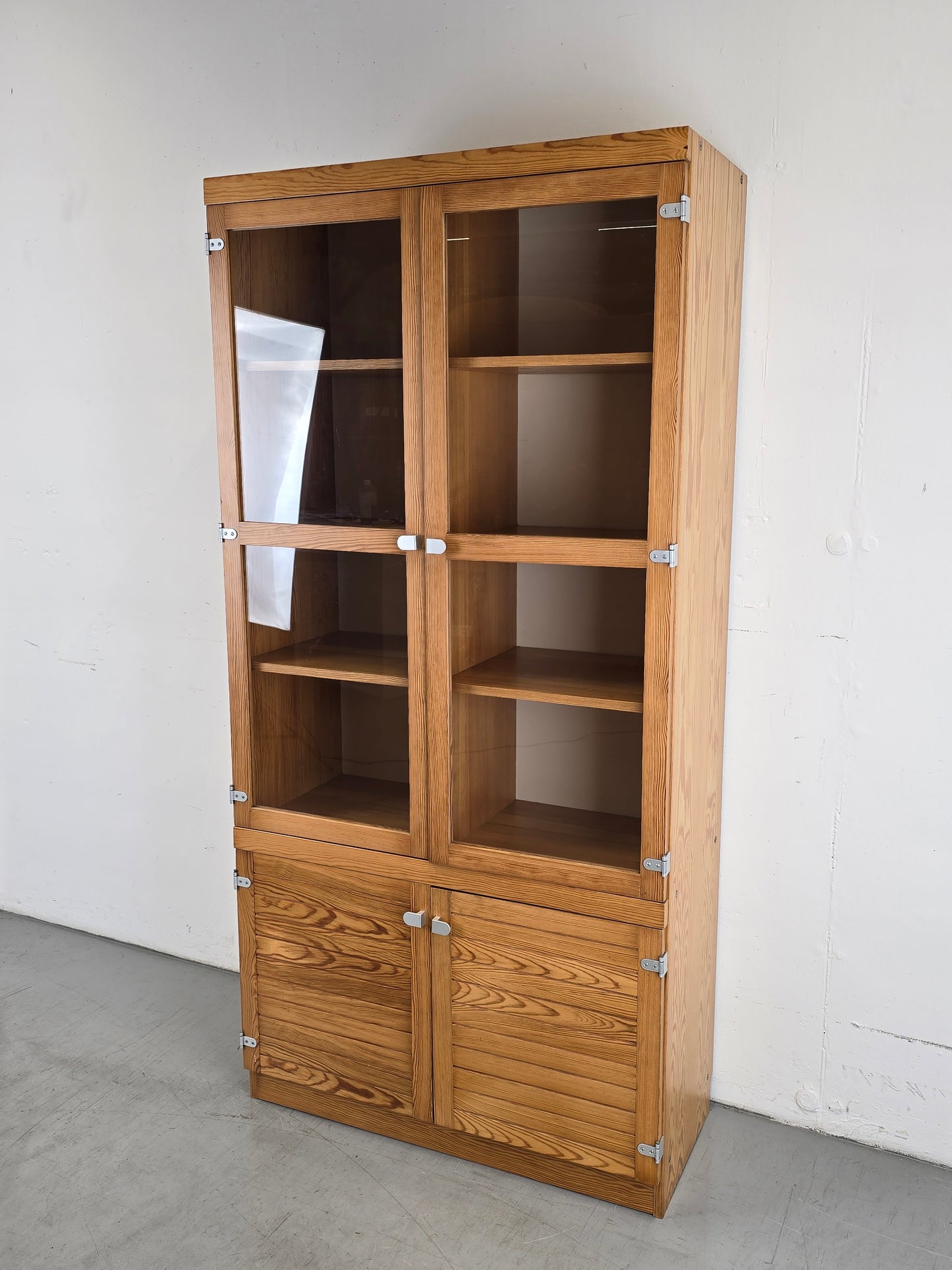 1970ER VITRINENSCHRANK schrank regal vitrine vintage holz kiefer schulschrank