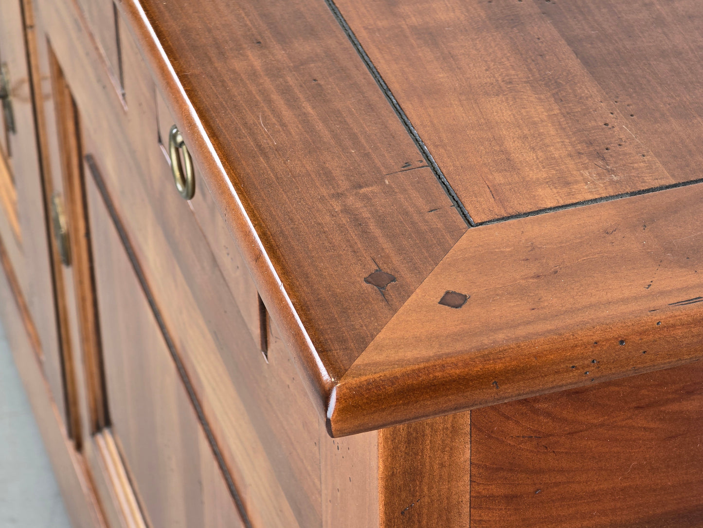 DOMICIL SIDEBOARD vintage nussbaum holz kommode tv board anrichte mediterran