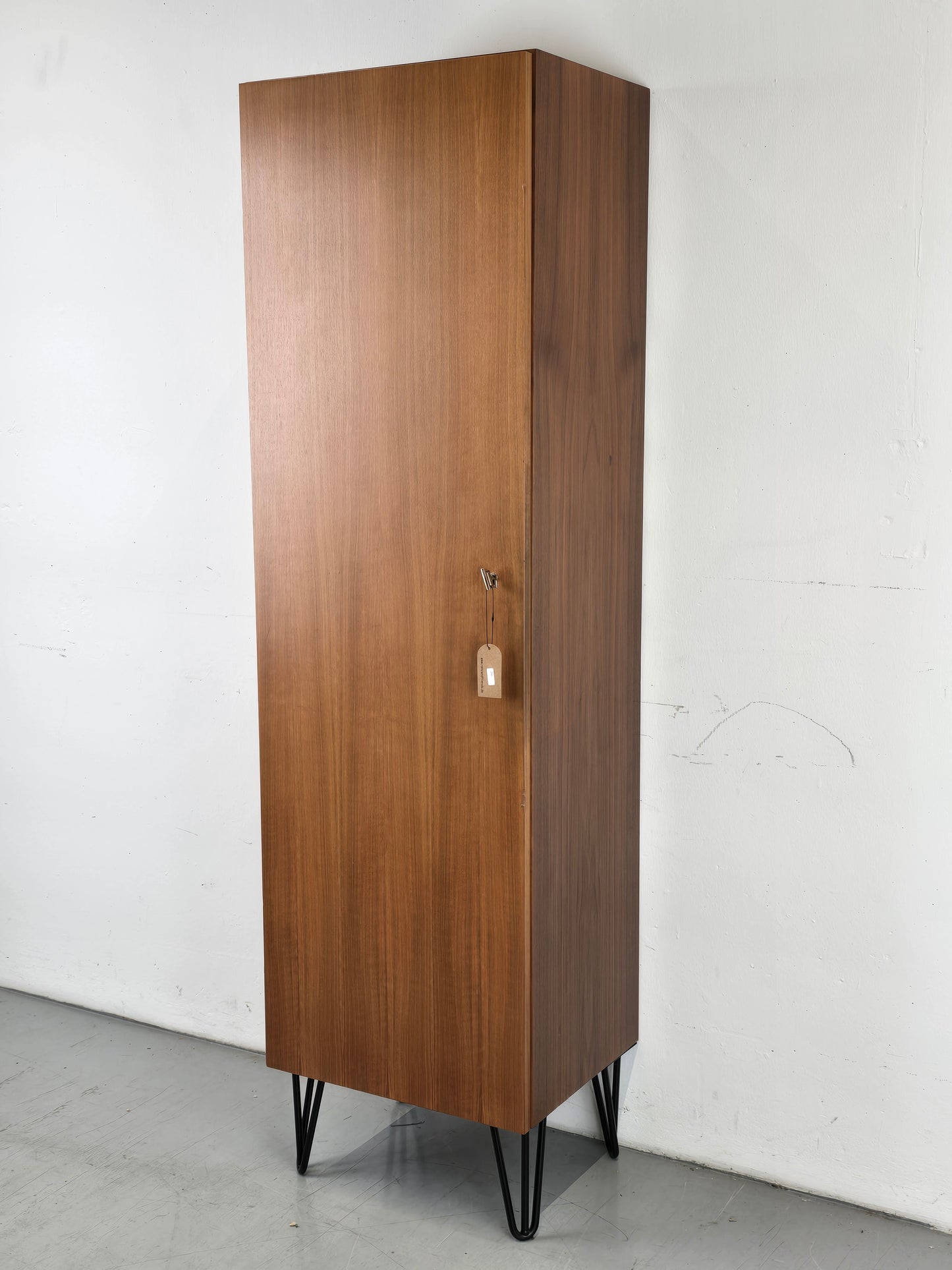 VINTAGE SCHRANK schuhschrank kommode holz nussbaum kleiderschrank 1960er