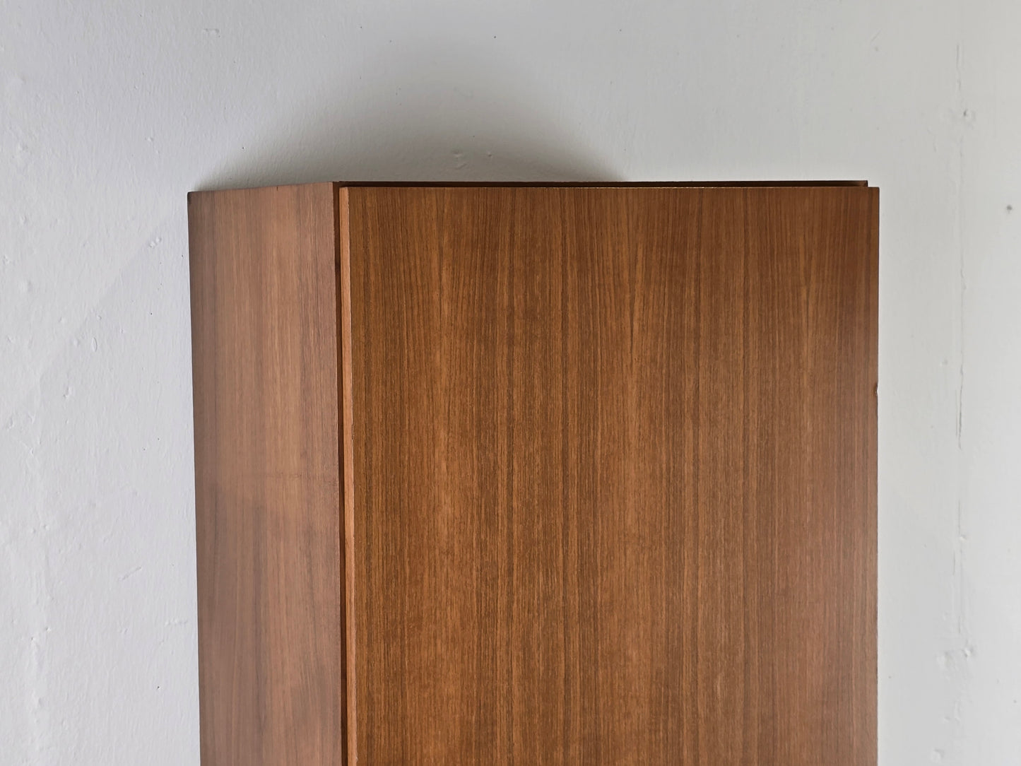 VINTAGE SCHRANK schuhschrank kommode holz nussbaum kleiderschrank 1960er