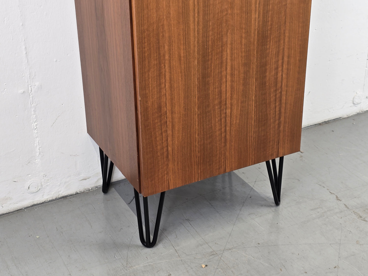 VINTAGE SCHRANK schuhschrank kommode holz nussbaum kleiderschrank 1960er
