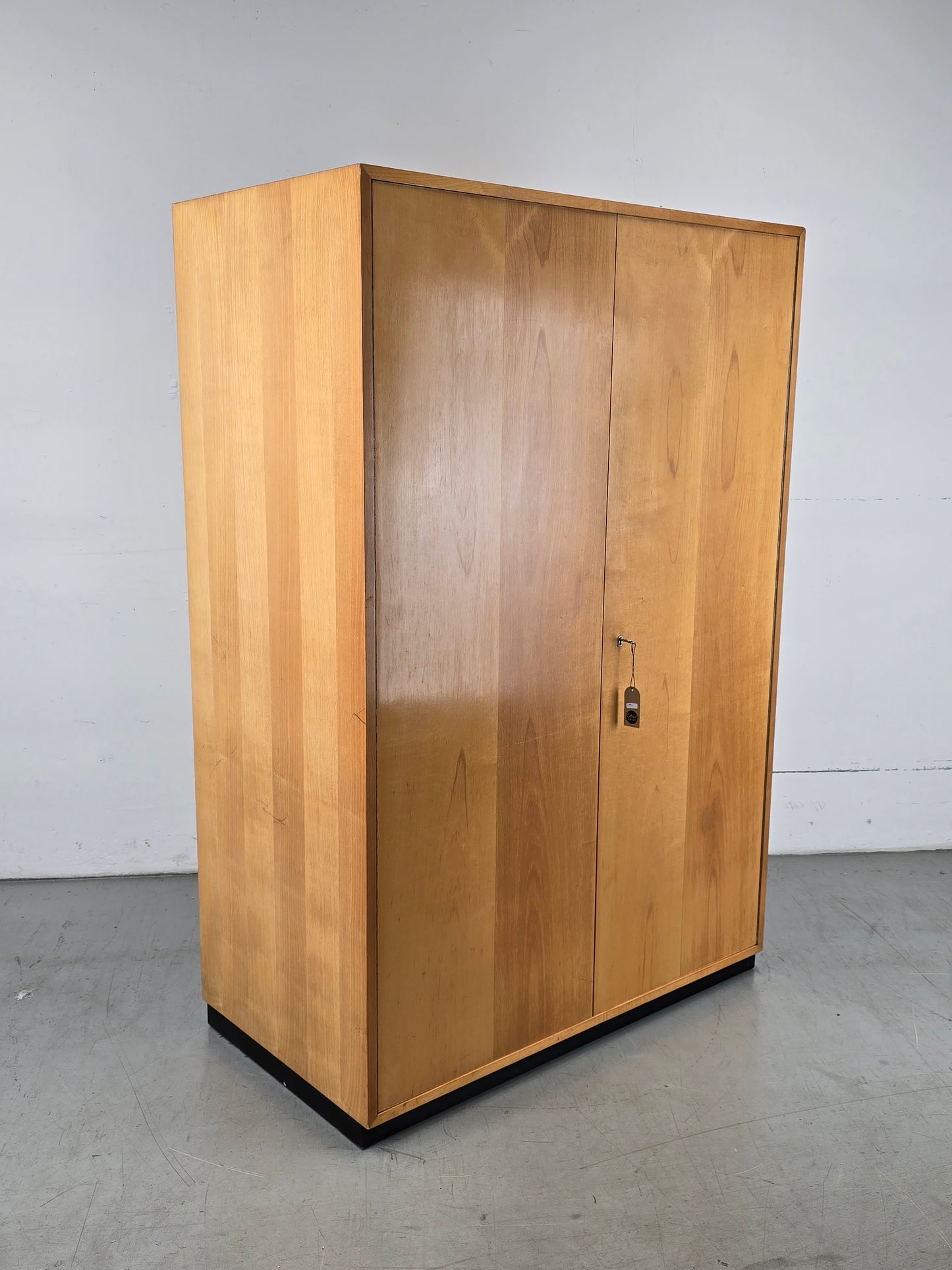 WK MÖBEL VINTAGE KLEIDERSCHRANK holz minimalistisch schrank mid century