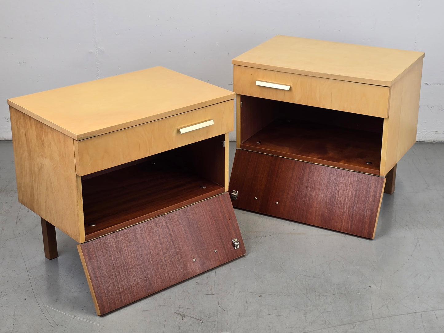 2 VINTAGE NACHTTISSCHE nachttisch schlafzimmer kommode bett 1960er mid century