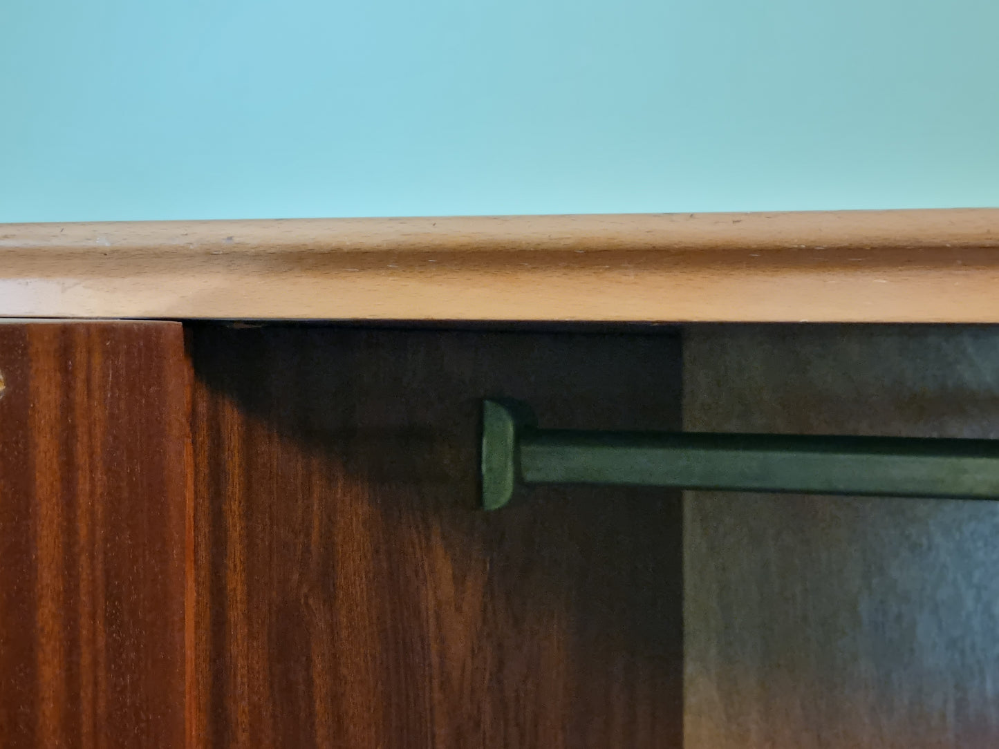 VINTAGE KLEIDERSCHRANK holz schrank rüster 1960er mid century