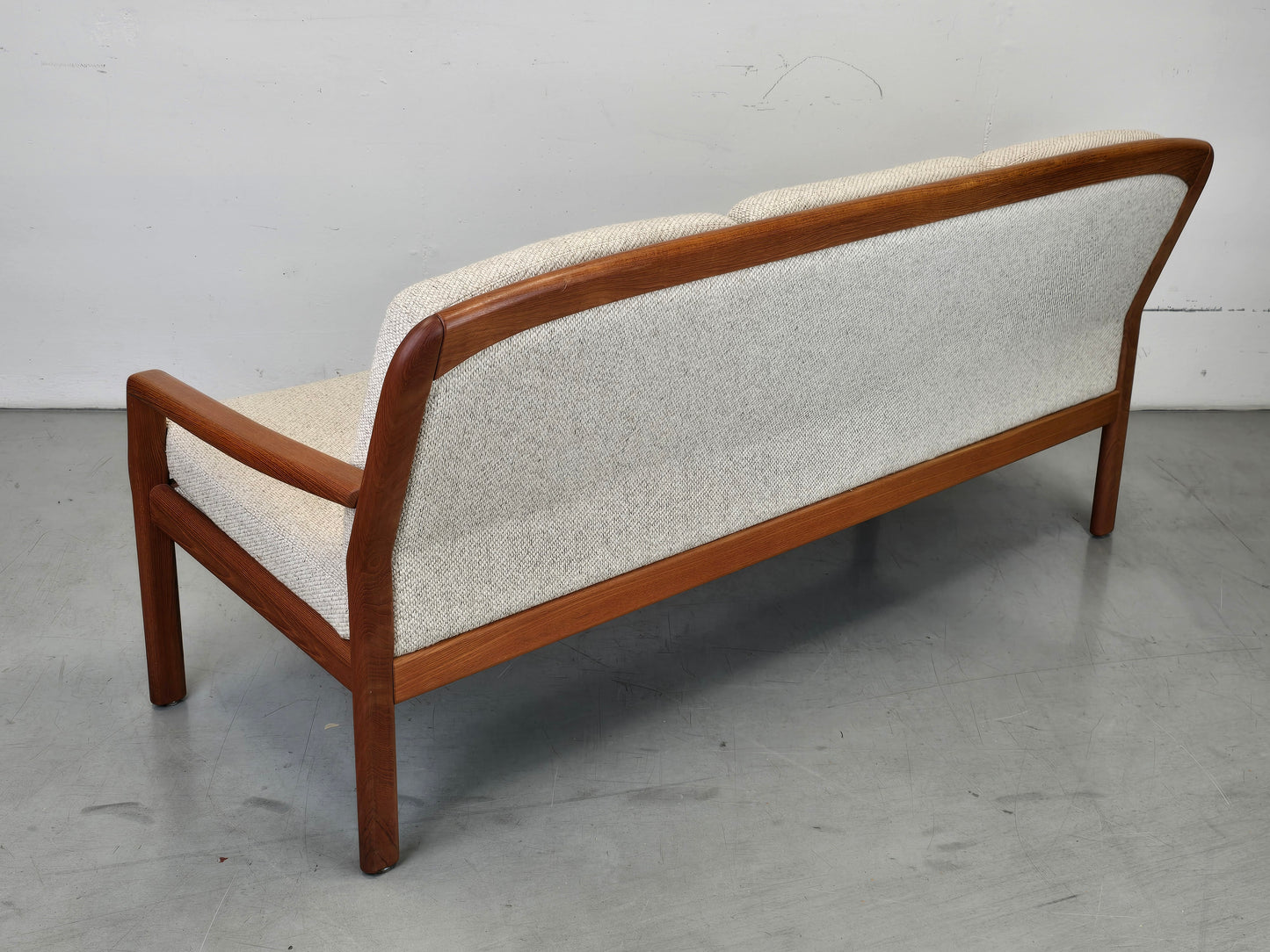 DYRLUND TEAK SOFA danish teak holz vintage couch wolle 1960er mid century