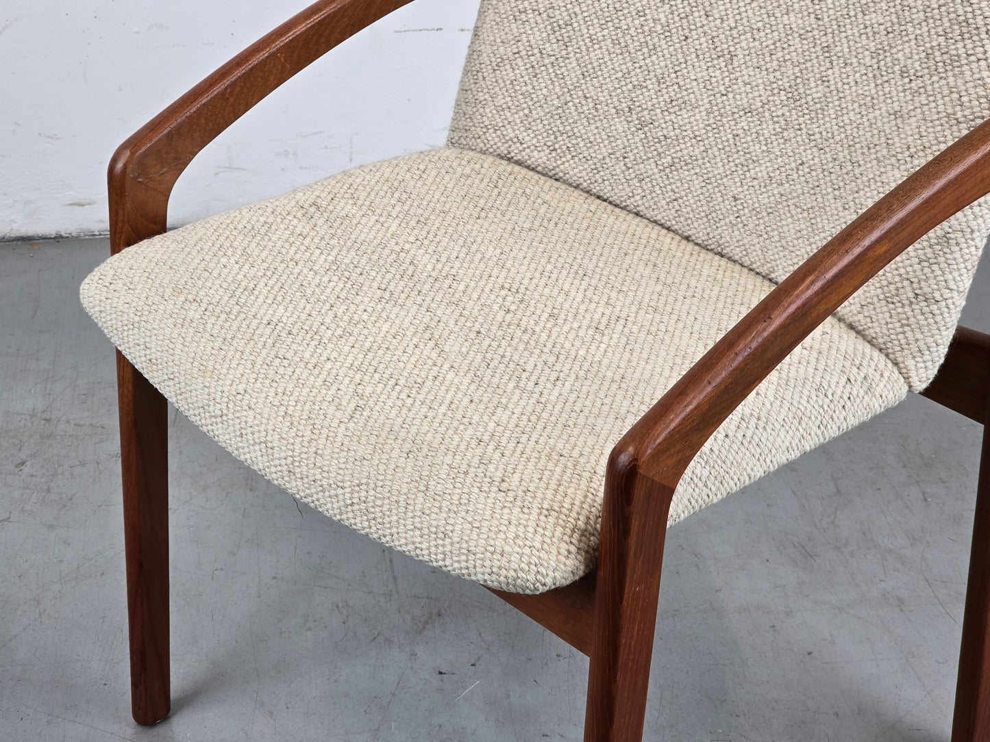 HENNING KJÆRNULF STUHL schreibtisch teak dänemark esstisch küche esszimmer vintage korup