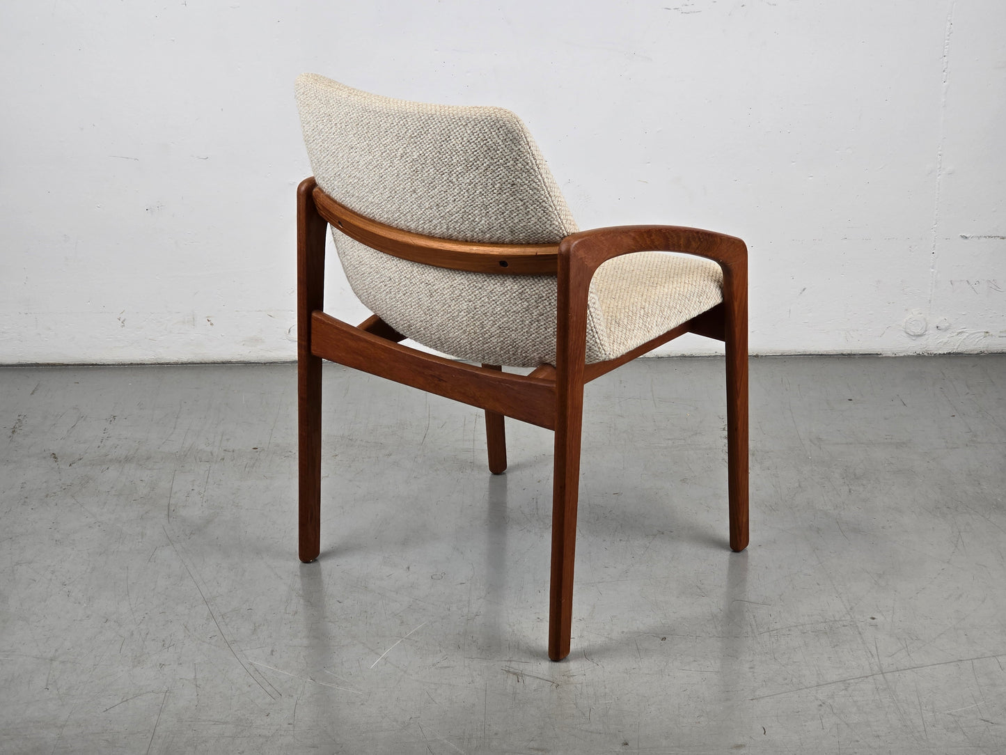 HENNING KJÆRNULF STUHL schreibtisch teak dänemark esstisch küche esszimmer vintage korup