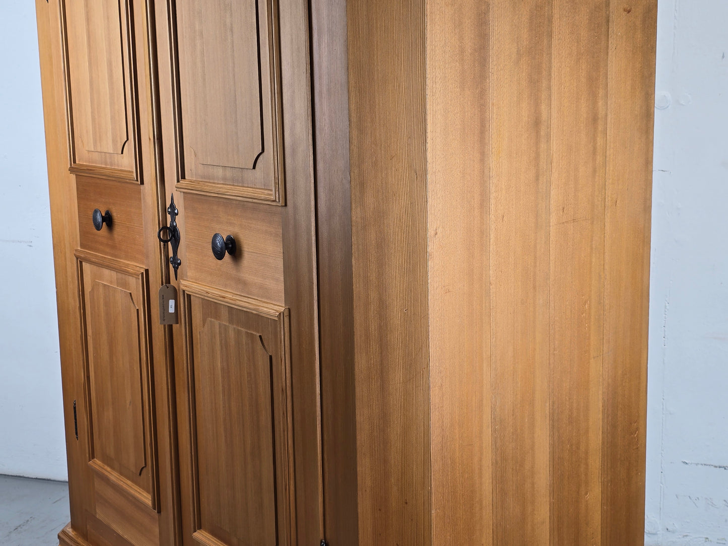 VINTAGE BAUERSCHRANK vollholz holz schrank kleiderschrank weichholz