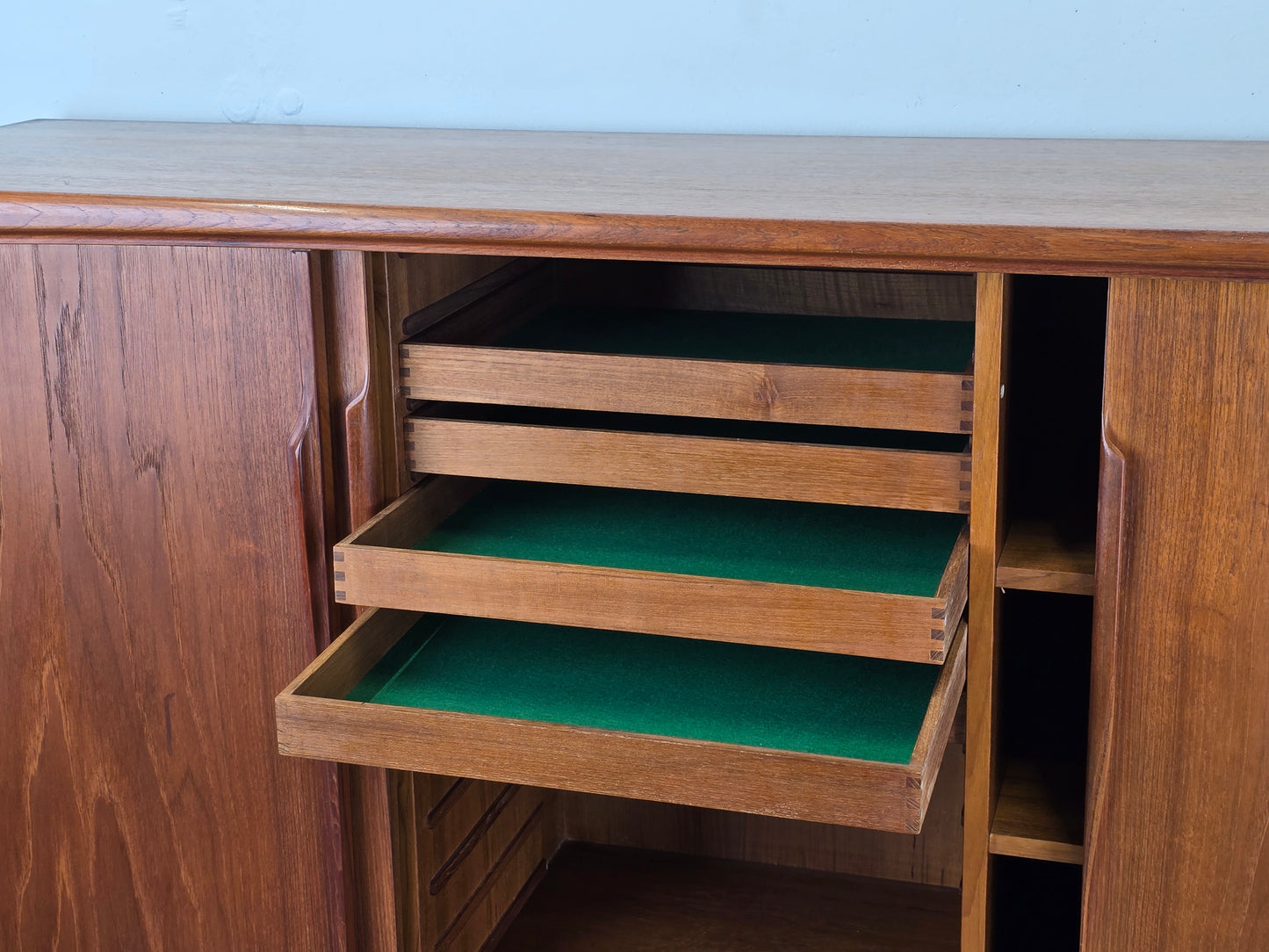 GUNNI OMANN SIDEBOARD highboard board teak dänemark vintage mid century