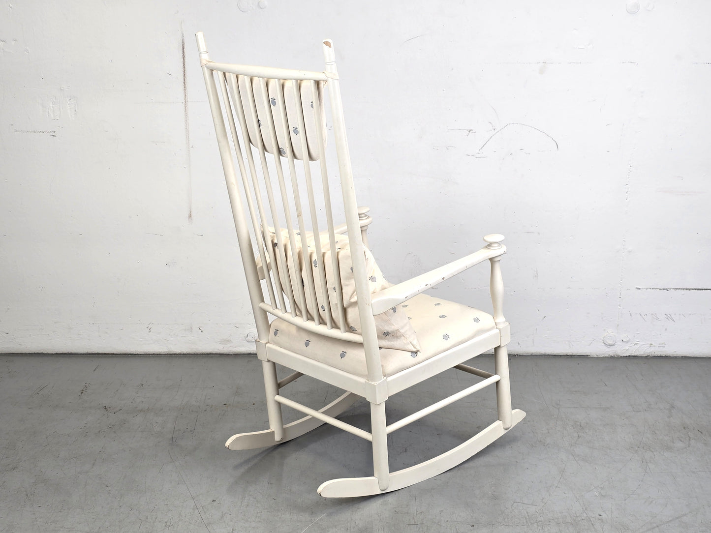 MID CENTURY SCHAUKELSTUHL vintage sessel stuhl weiß skandi gemia Karl Axel Adolfsson