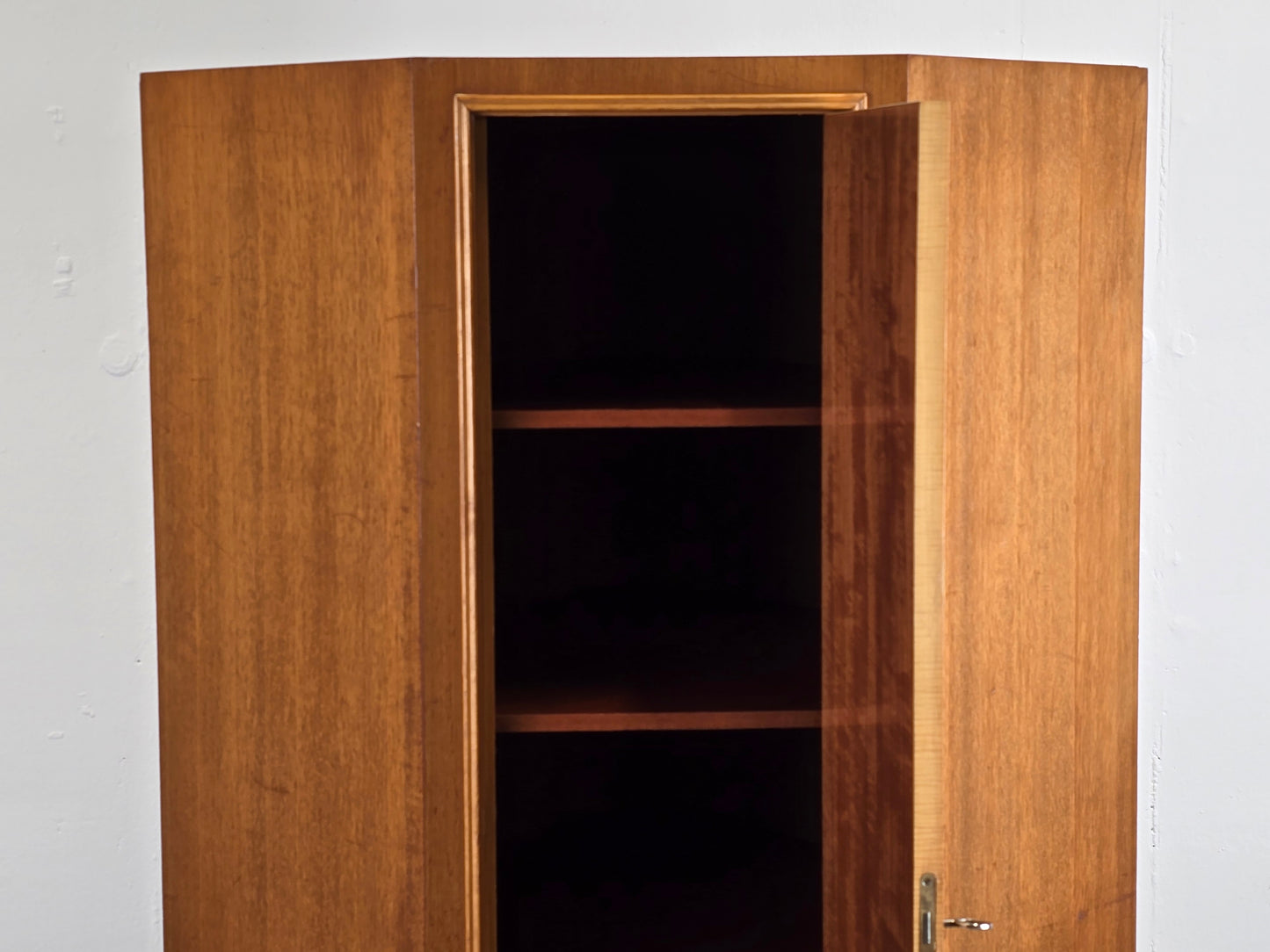 VINTAGE ECKSCHRANK kleiderschrank 1950er holz schrank eck kommode