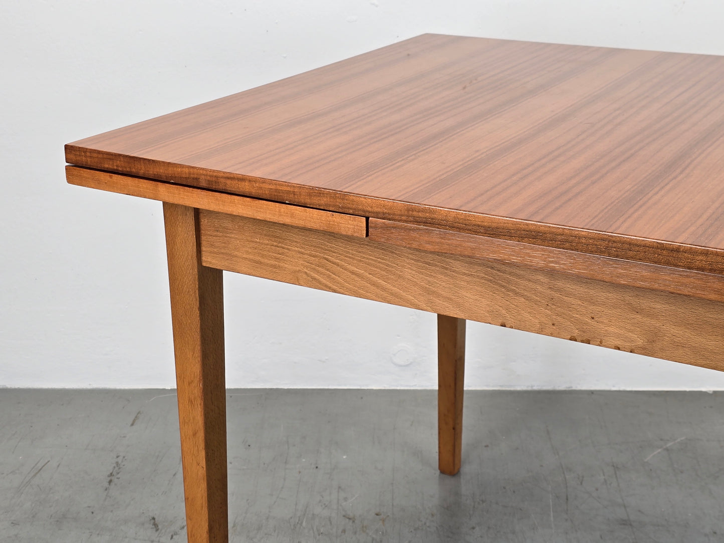 VINTAGE ESSTISCH nussbaum holz tisch küche schreibtisch esszimmer mid century