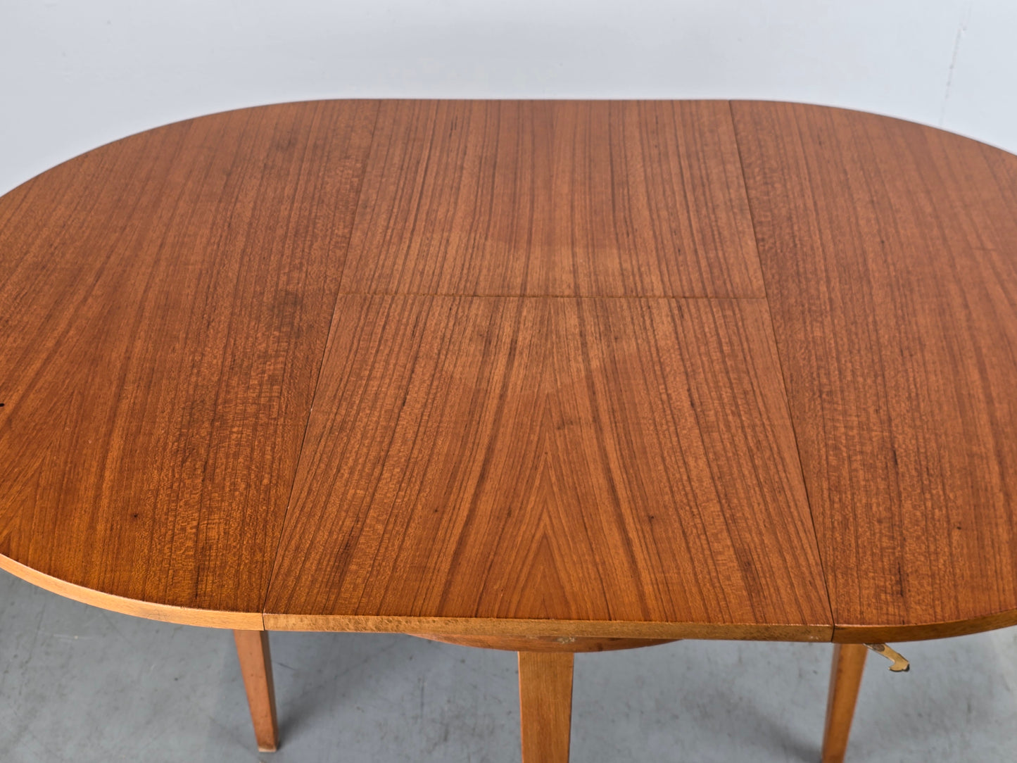 VINTAGE ESSTISCH rund ausziehbar küche esszimmer oval holz 1960er nuss