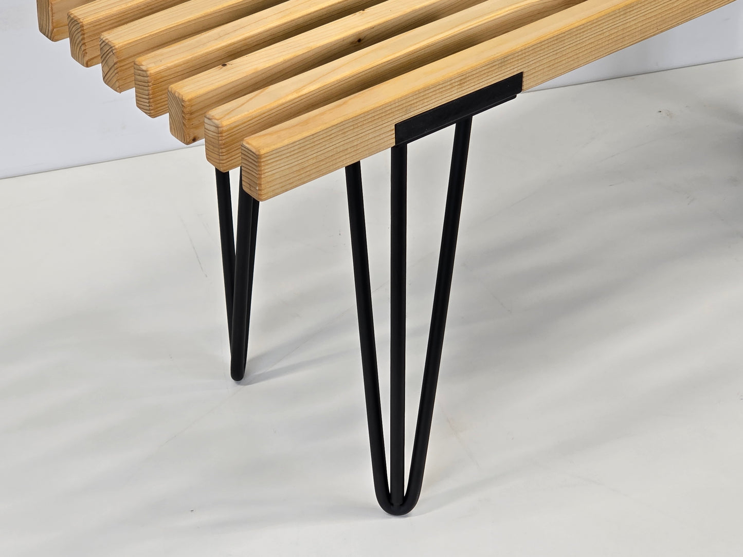 DESIGNER SITZBANK Holz Lattenbank Hairpin Legs Vintage Mid Century Schwarz grün