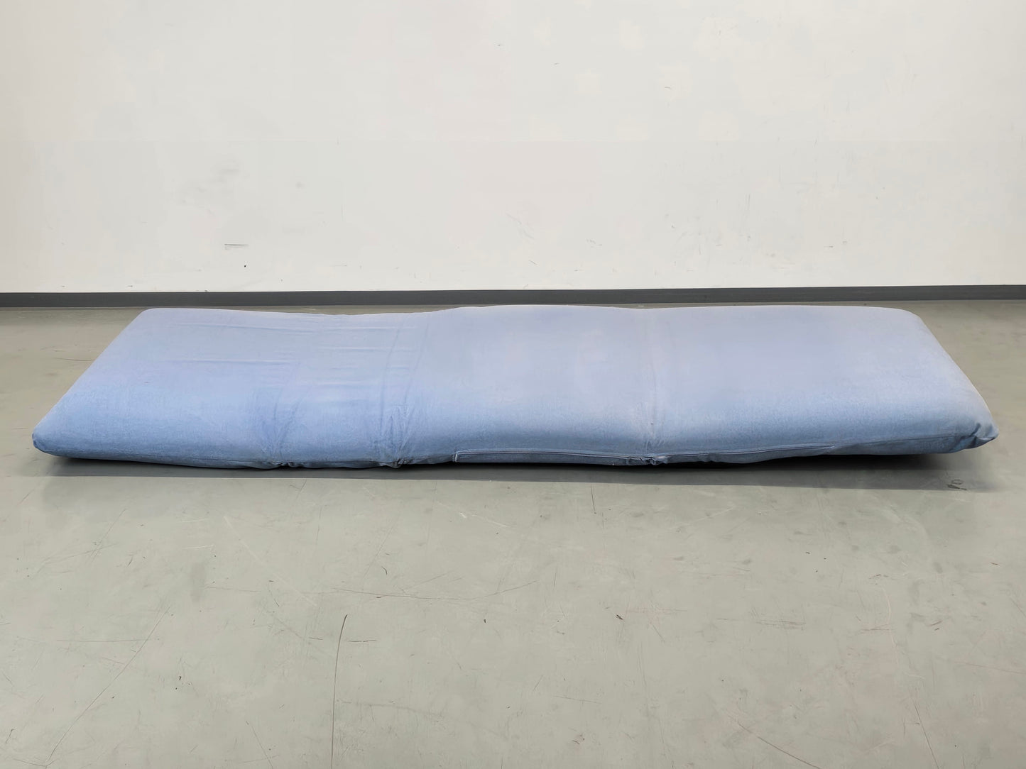 TATTOMI SESSEL Schlafsessel Mobilia Collection Design Gästebett Blau Modern