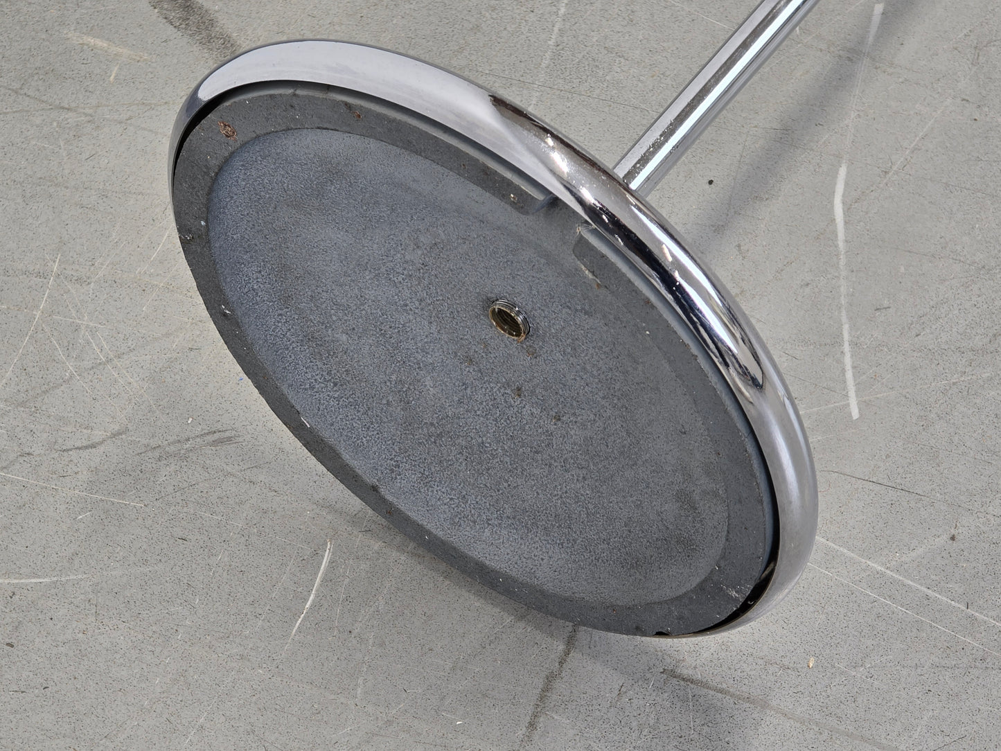 BERLINER MESSING Stehlampe Chrom Opalglas Bauhaus Klassiker Stehleuchte