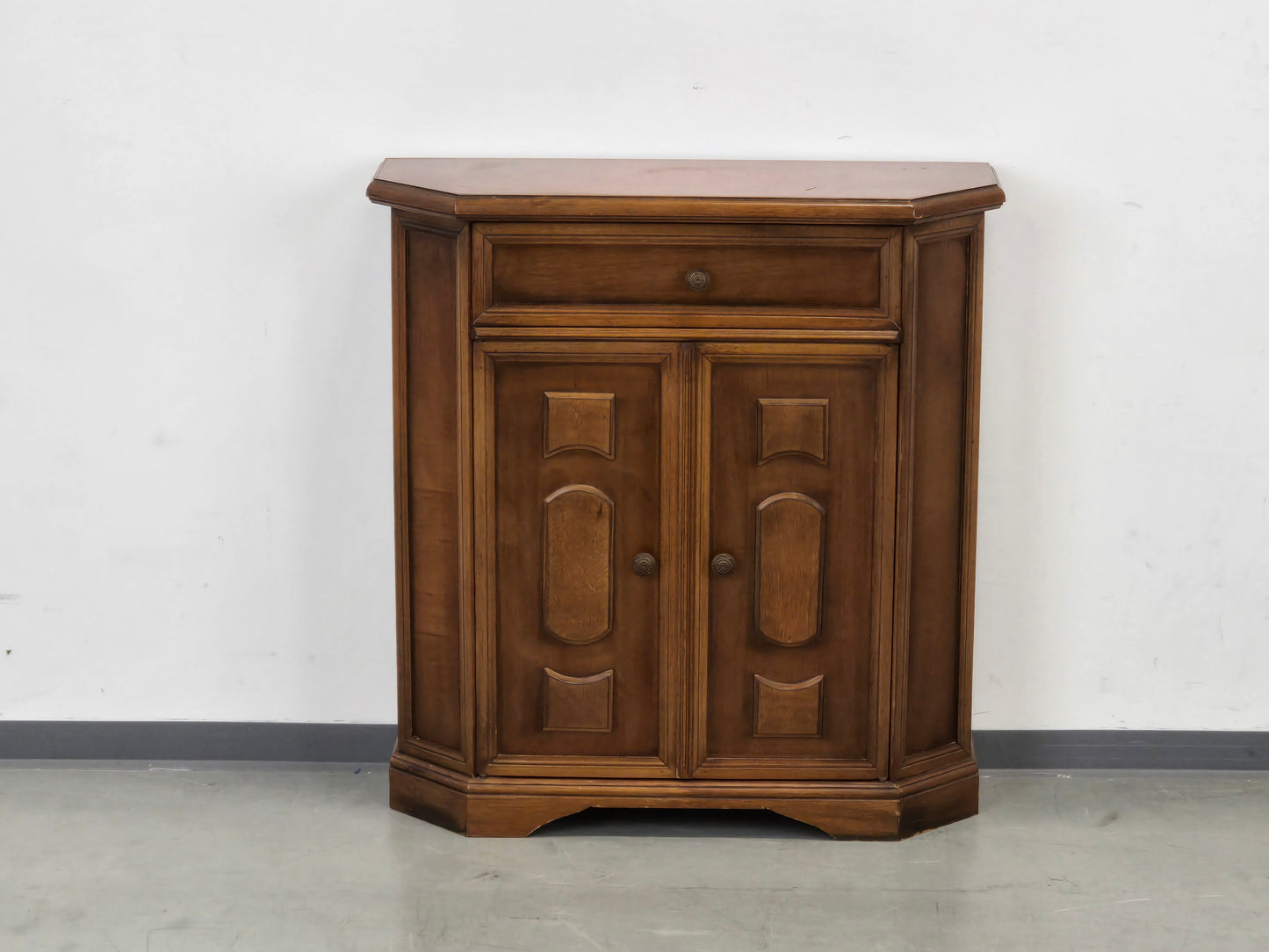 VINTAGE KOMMODE Sideboard Schrank Nussbaum-Optik Rustikal Mid Century Flur
