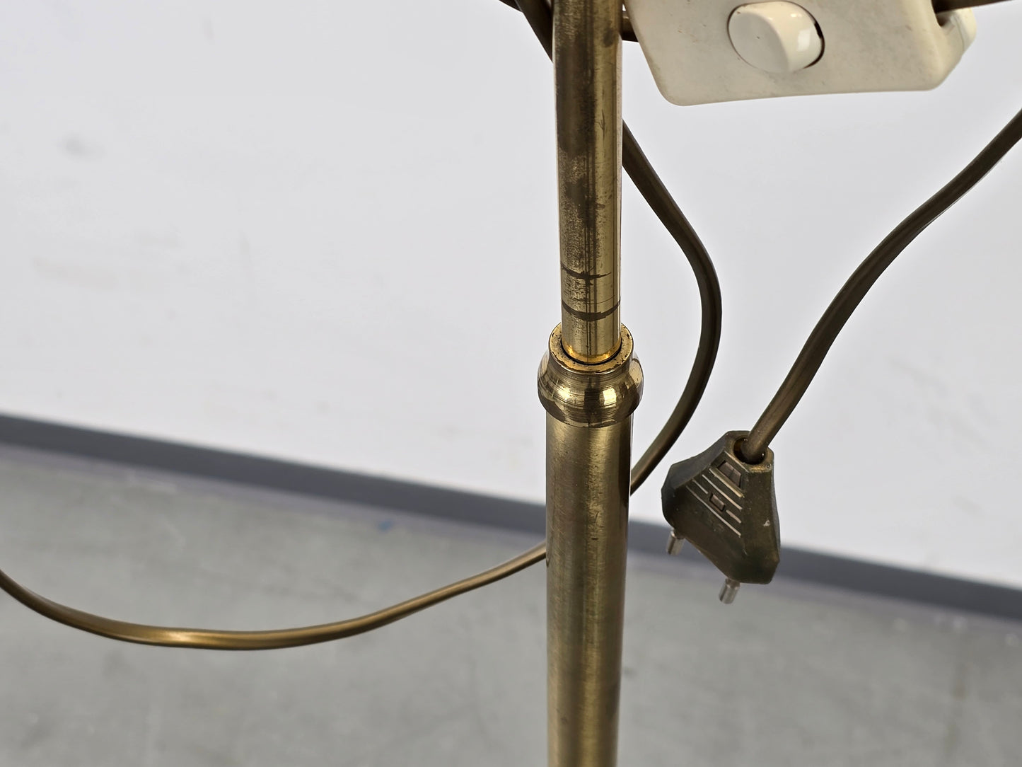 VINTAGE STEHLAMPE Messing Gold Bogenlampe Mid Century 70er Jahre Design Retro