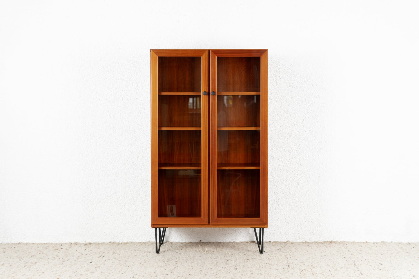 Vitrine Schrank Mid Century Nuss Holz Vintage