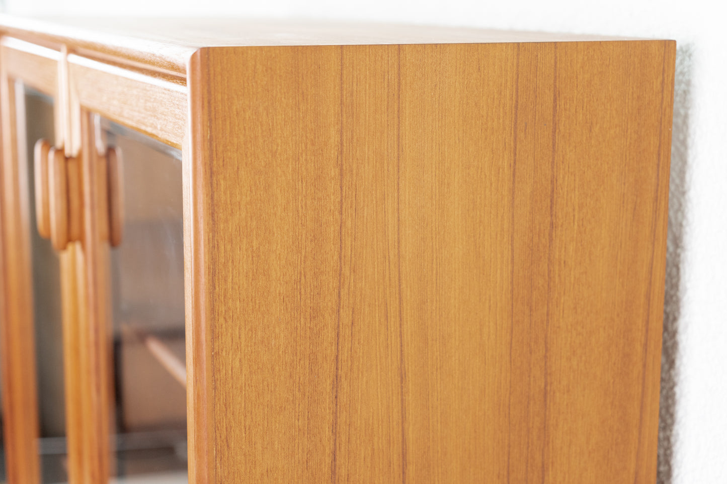 Mid Century Vitrine Schrank Holz Teak RT Möbel Heinrich Riesenplatt