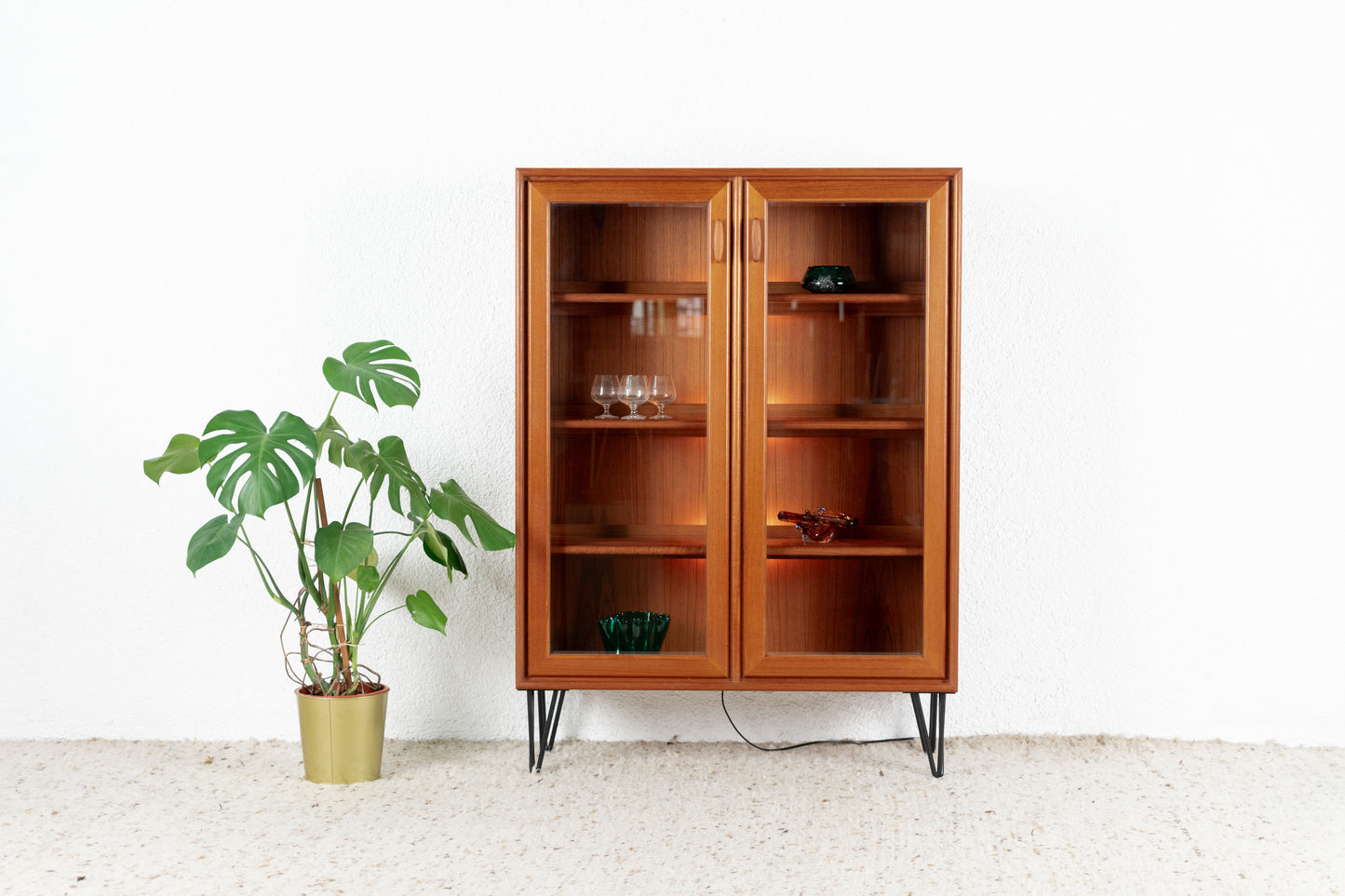 Mid Century Vitrine Schrank Holz Teak RT Möbel Heinrich Riesenplatt
